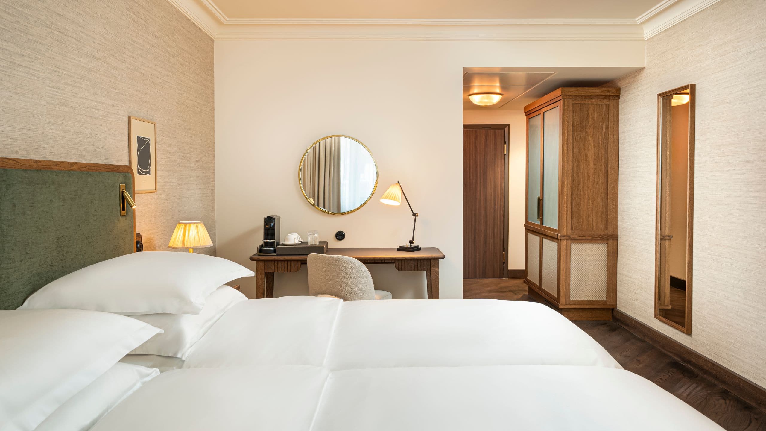 Brunfels Hotel Guestroom Twin Entrance