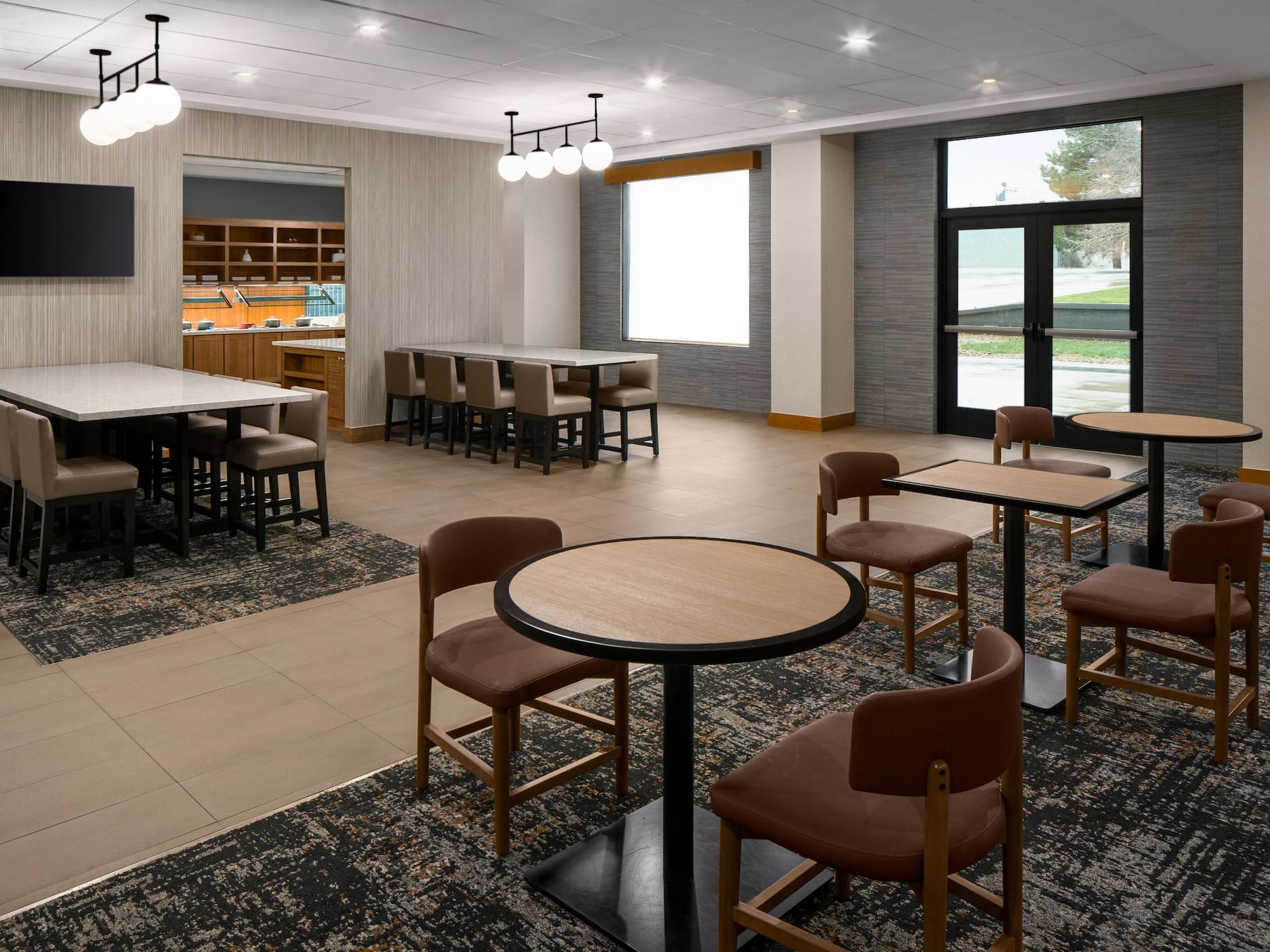 Hyatt Place Denver/Cherry Creek Breakfast Seating