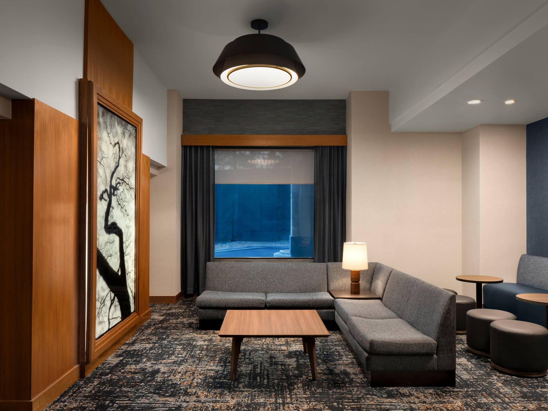 Hyatt Place Denver/Cherry Creek Lobby Seating