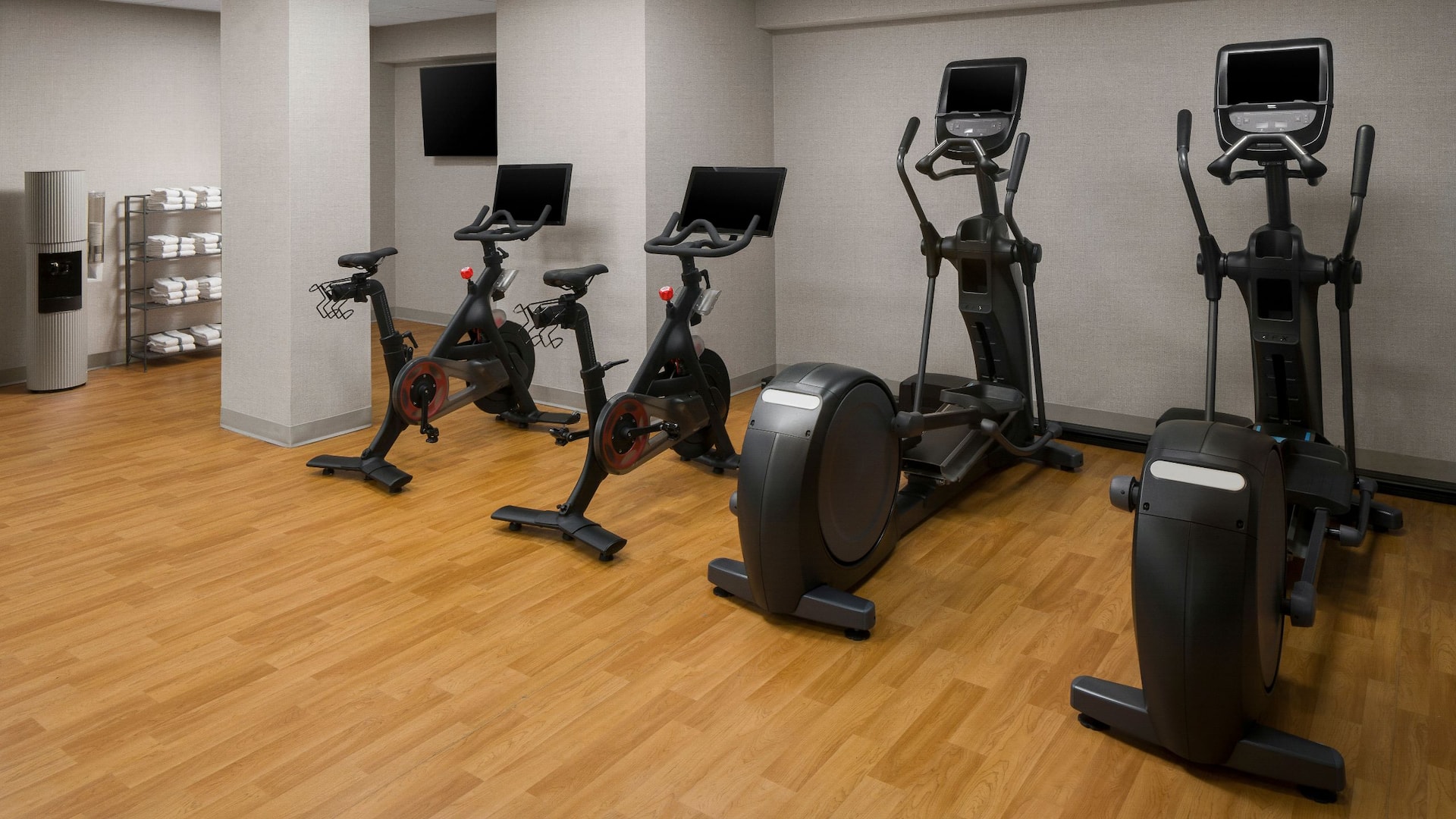 Hyatt Place Denver/Cherry Creek Fitness Center Bike