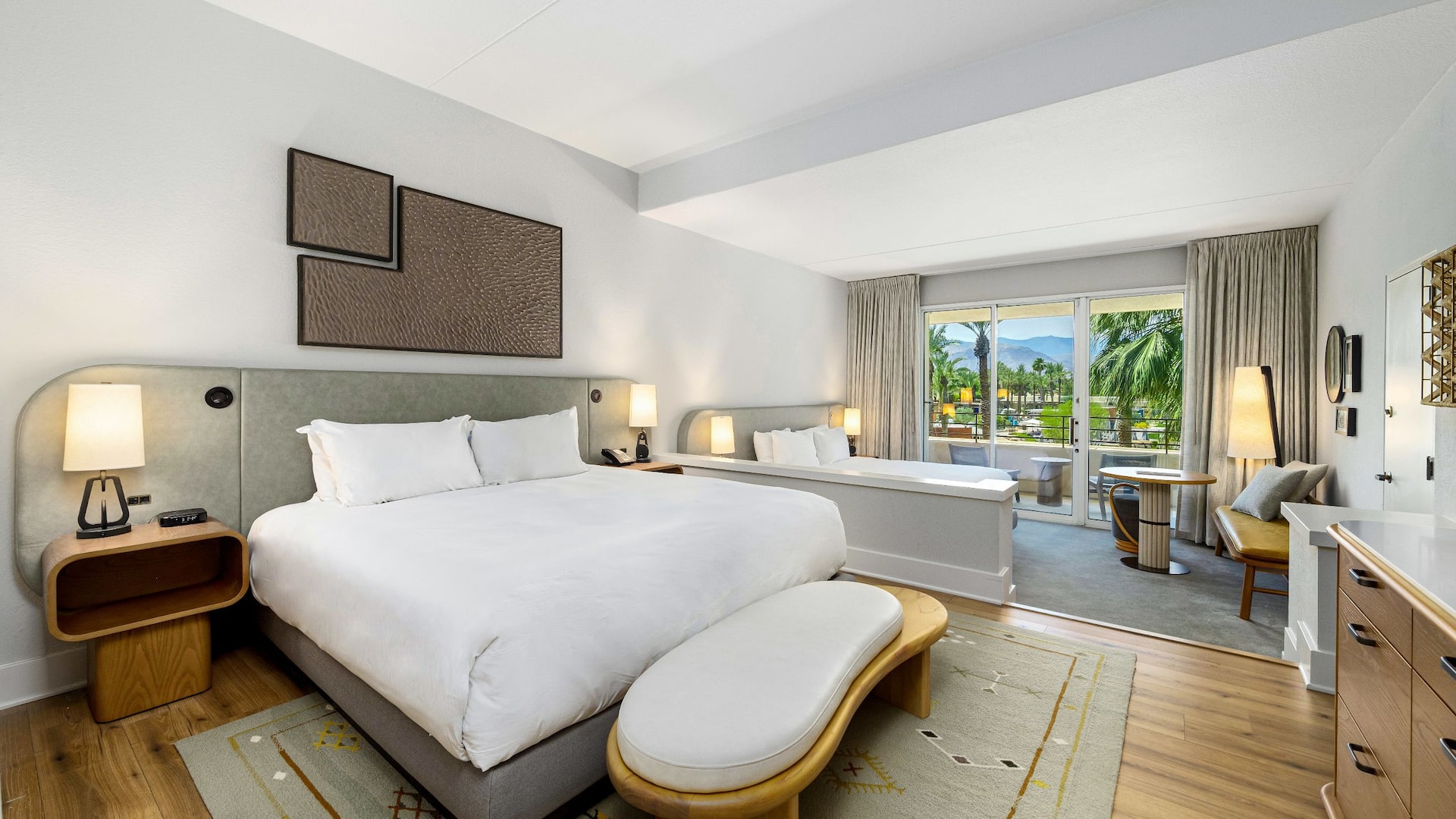 2/6 Grand Hyatt Indian Wells Resort & Villas Two King Pool View Beds