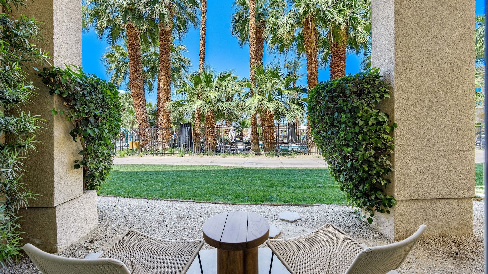3/4 Grand Hyatt Indian Wells Resort & Villas Pool Access Patio