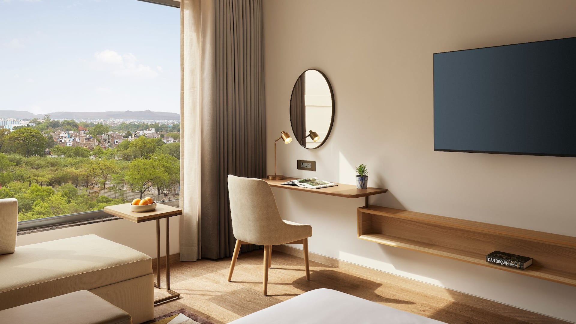 Hyatt Place Aurangabad Airport One King Bed Deluxe Study Table