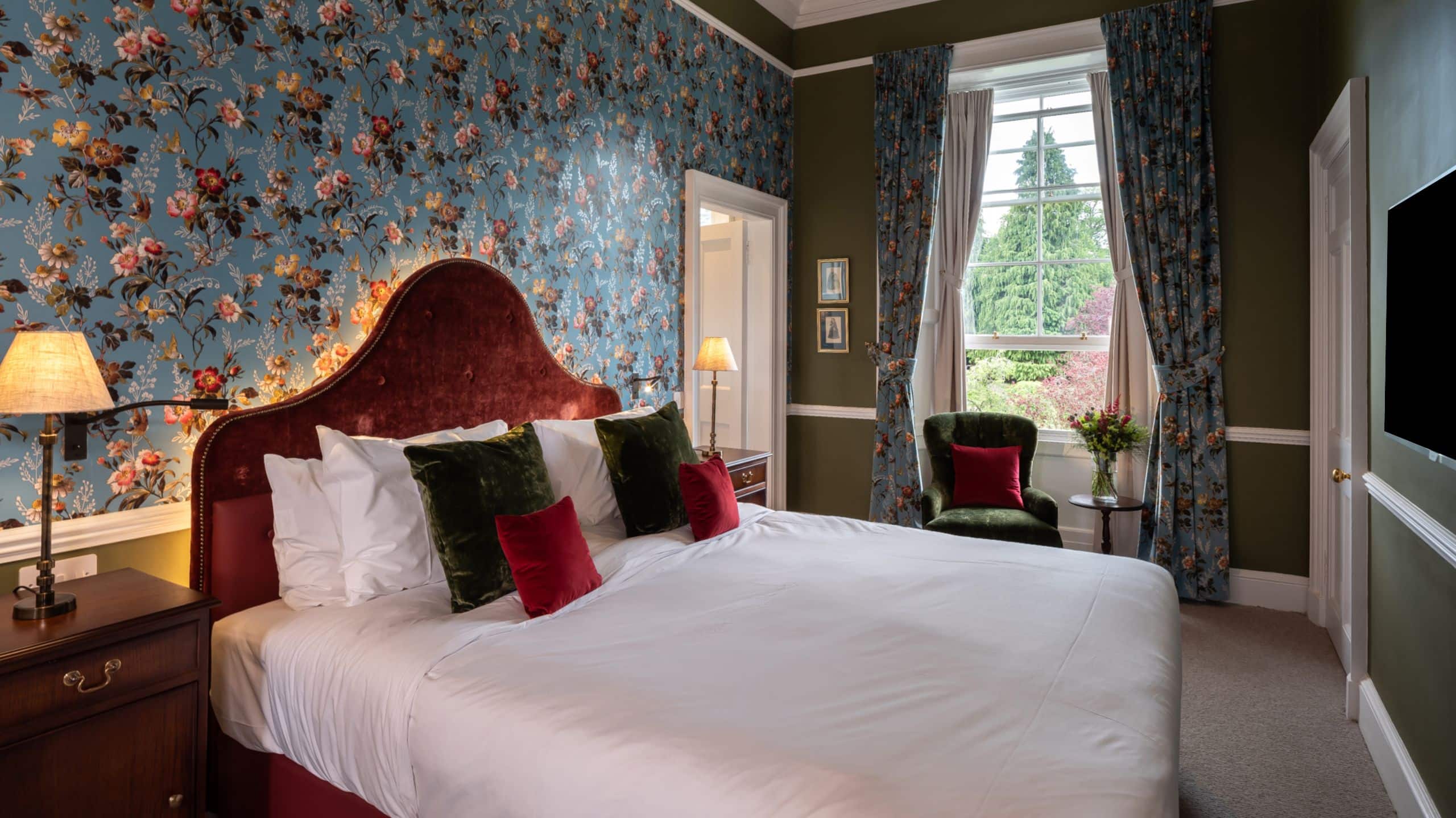 第 1，共 2 SCHLOSS Roxburghe Castle King Room