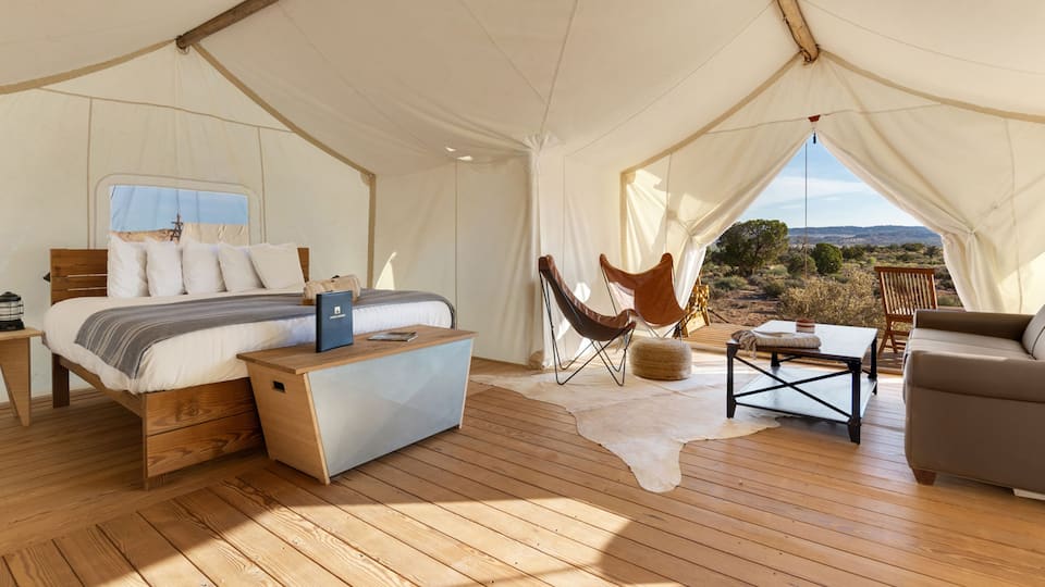 Discover Glamping & Outdoor Resorts with Under Canvas | World of Hyatt