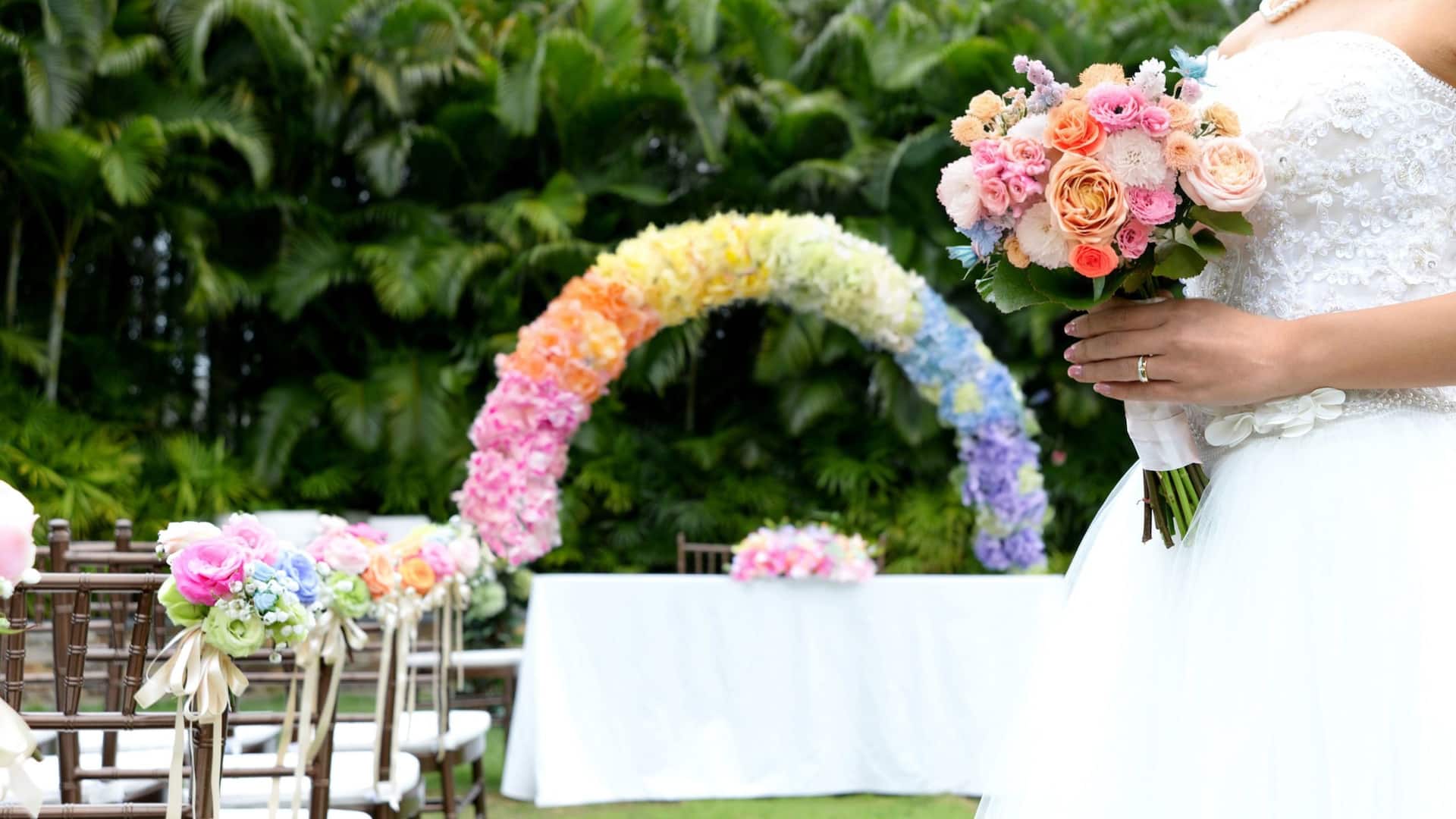 Hyatt Regency Hong Kong, Sha Tin Garden Wedding Ceremony With Rainbow Arch