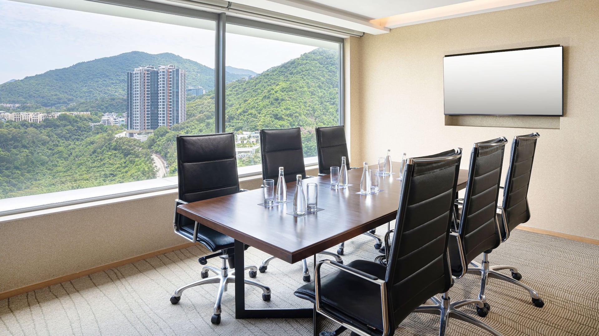 第 2，共 4 Hyatt Regency Hong Kong, Sha Tin Meeting Room I On Level 26 Conference Setup