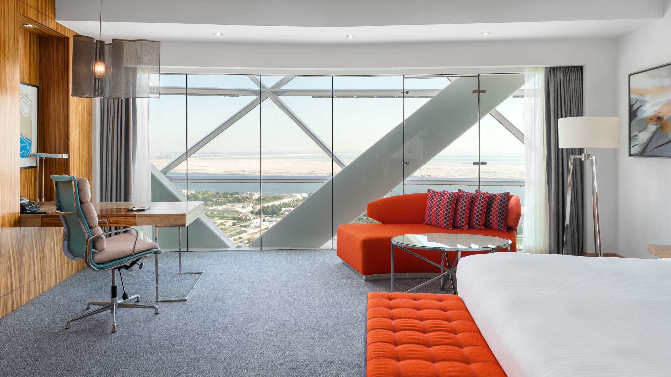 Andaz Capital Gate, Abu Dhabi Panoramic View King Room Views