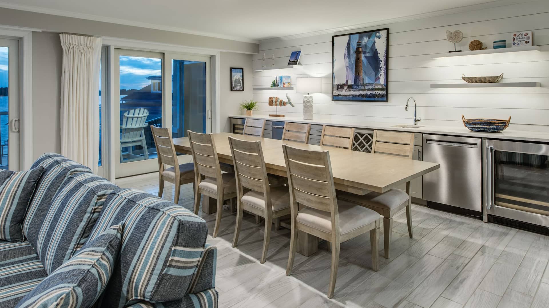 2 von 6 Hyatt Place Dewey Beach Bayfront Bedroom Qnqn Kitchen