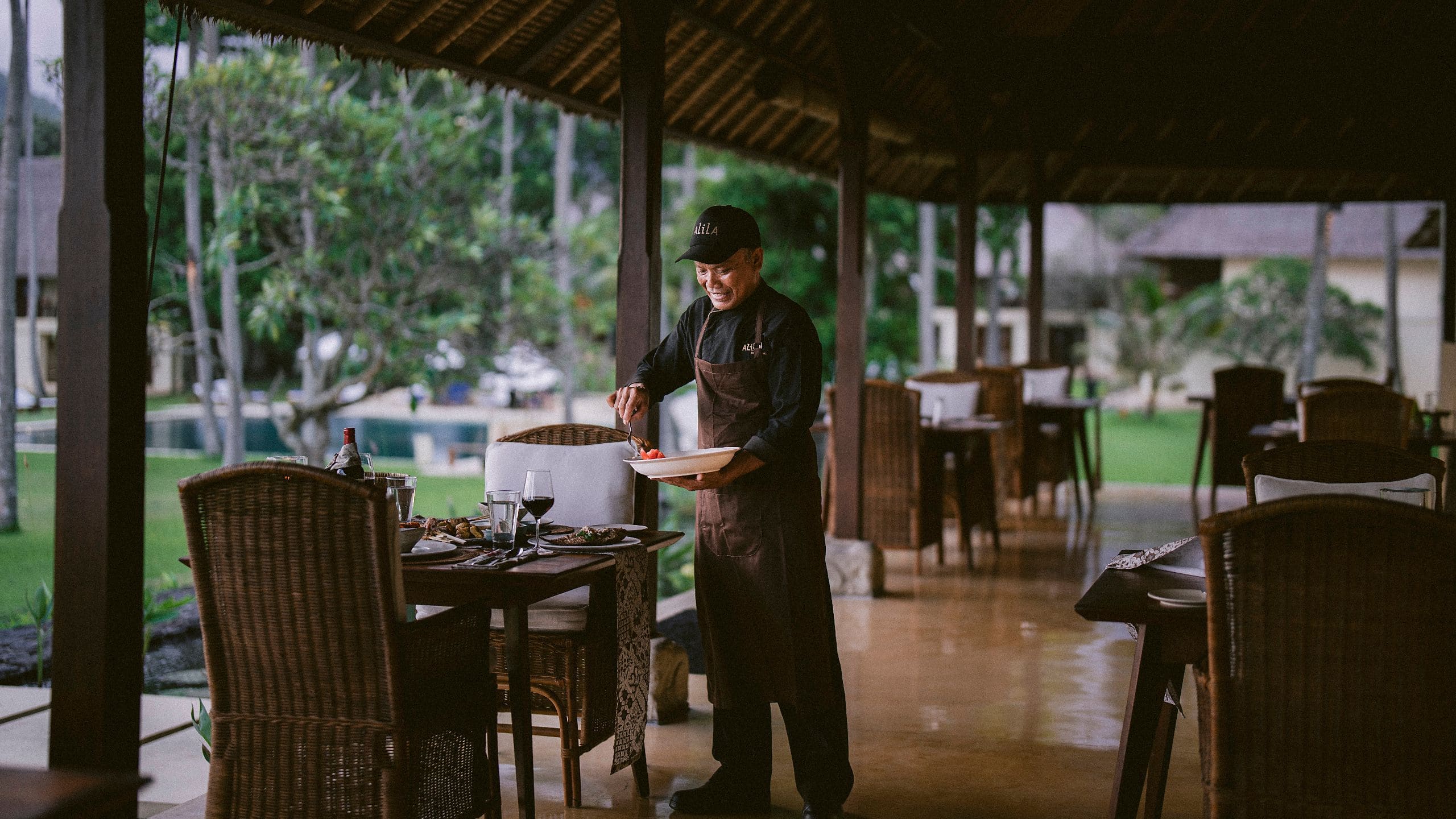 Alila Manggis Seasalt Restaurant Chef Wayan Pegeg