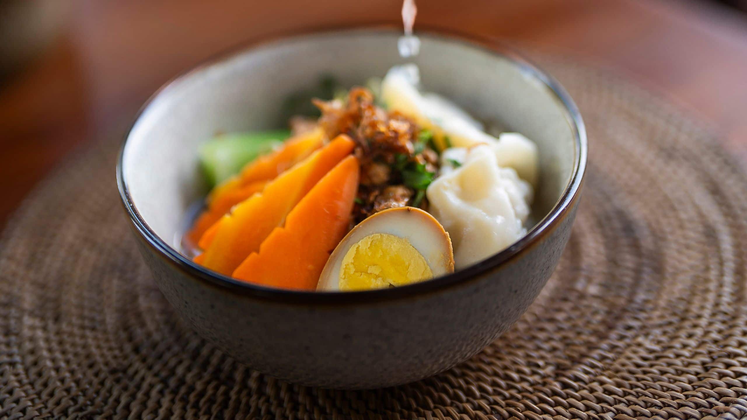 Alila Ubud Special Noodles Pouring Soup