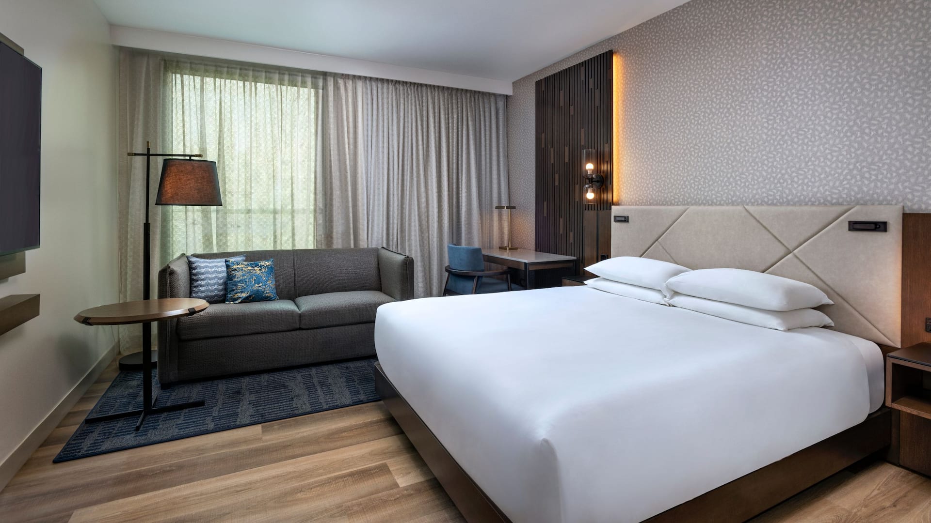 1 of 2 Hyatt Regency Baytown – Houston King Non View Room