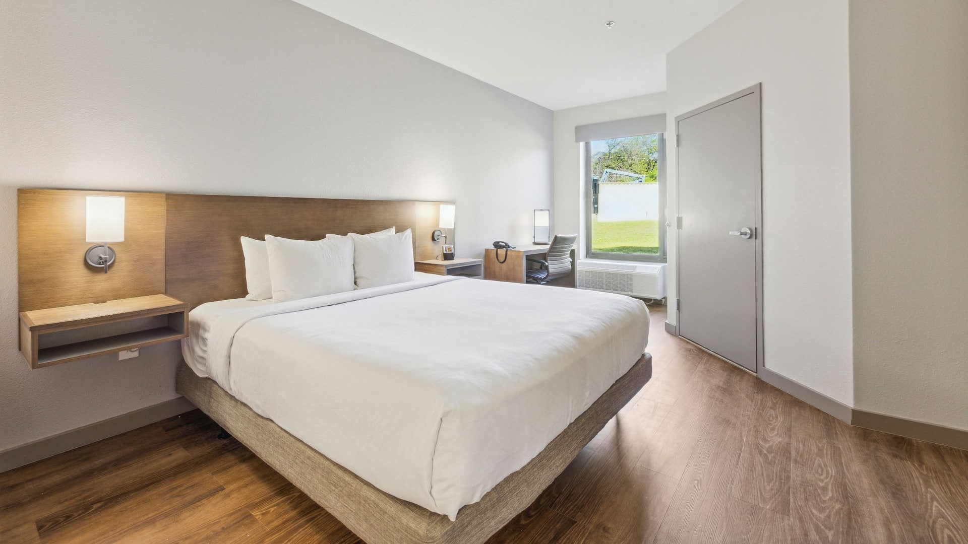 Hyatt Place San Antonio-Northwest/Medical Center King Suite Bedroom