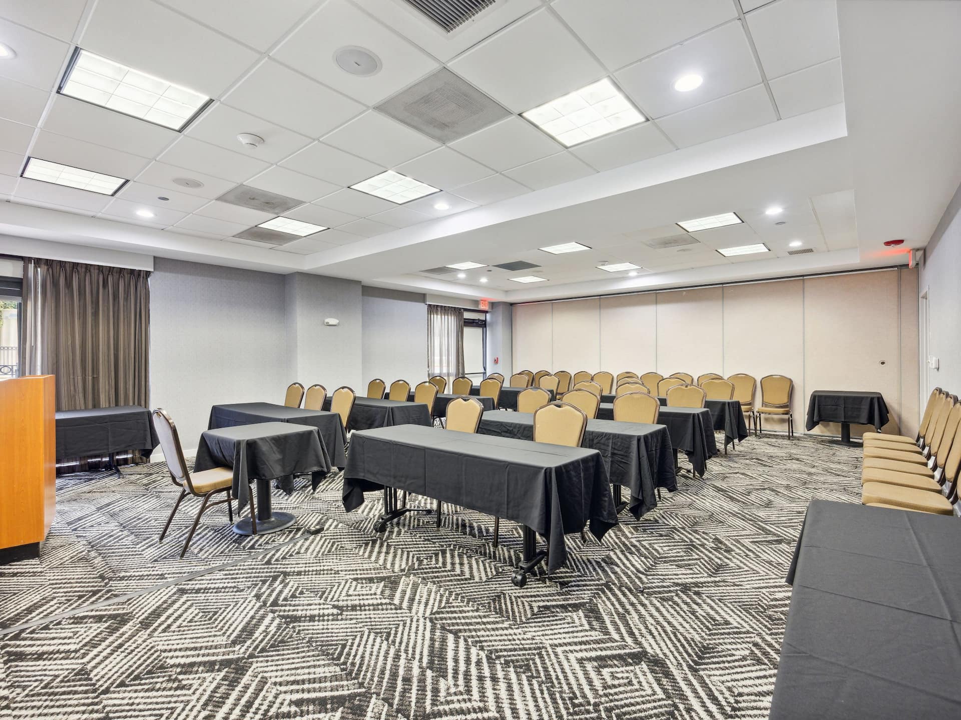 Hyatt Place San Antonio-Northwest/Medical Center Meeting Room Side View