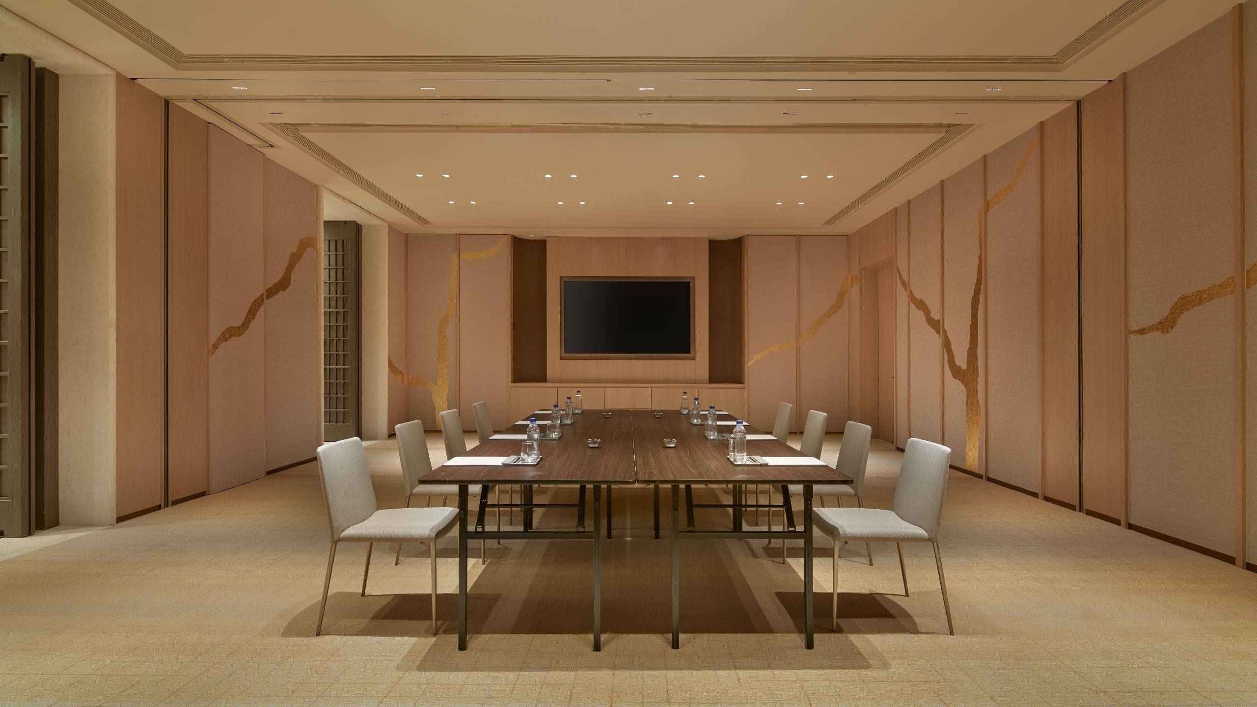 Yada Xishan Hotel Yixing Boardroom