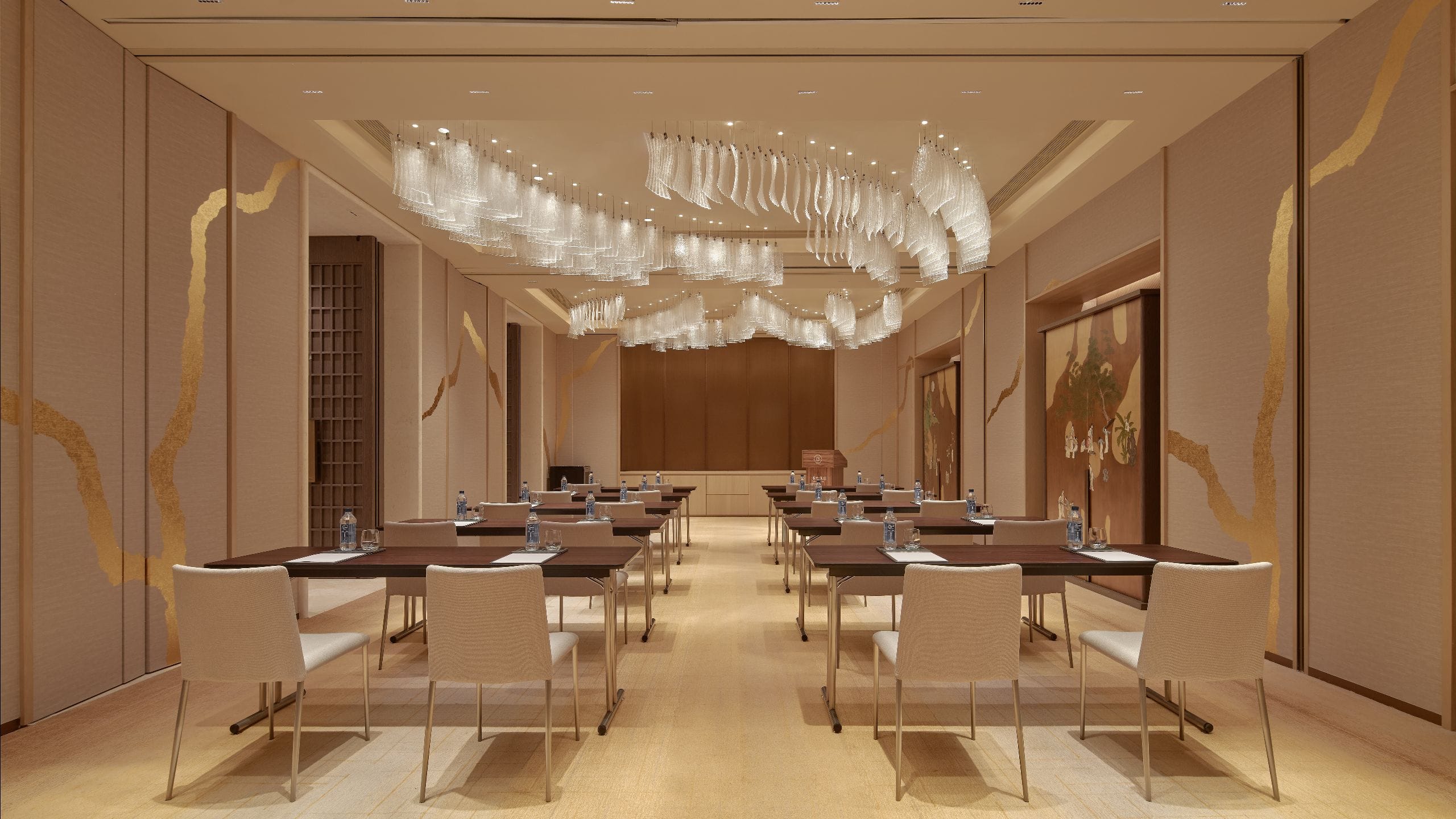 Yada Xishan Hotel Yixing Salon Desk