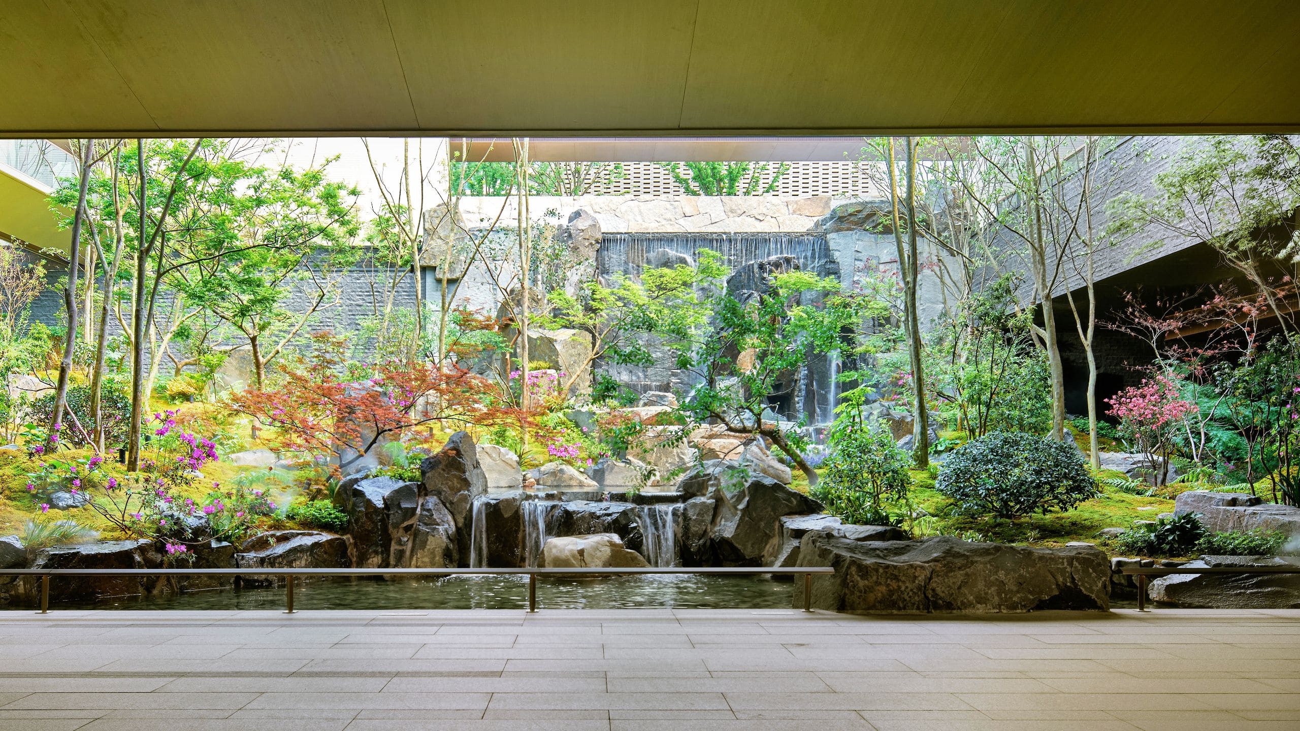 Yada Xishan Hotel Yixing Atrium Landscape