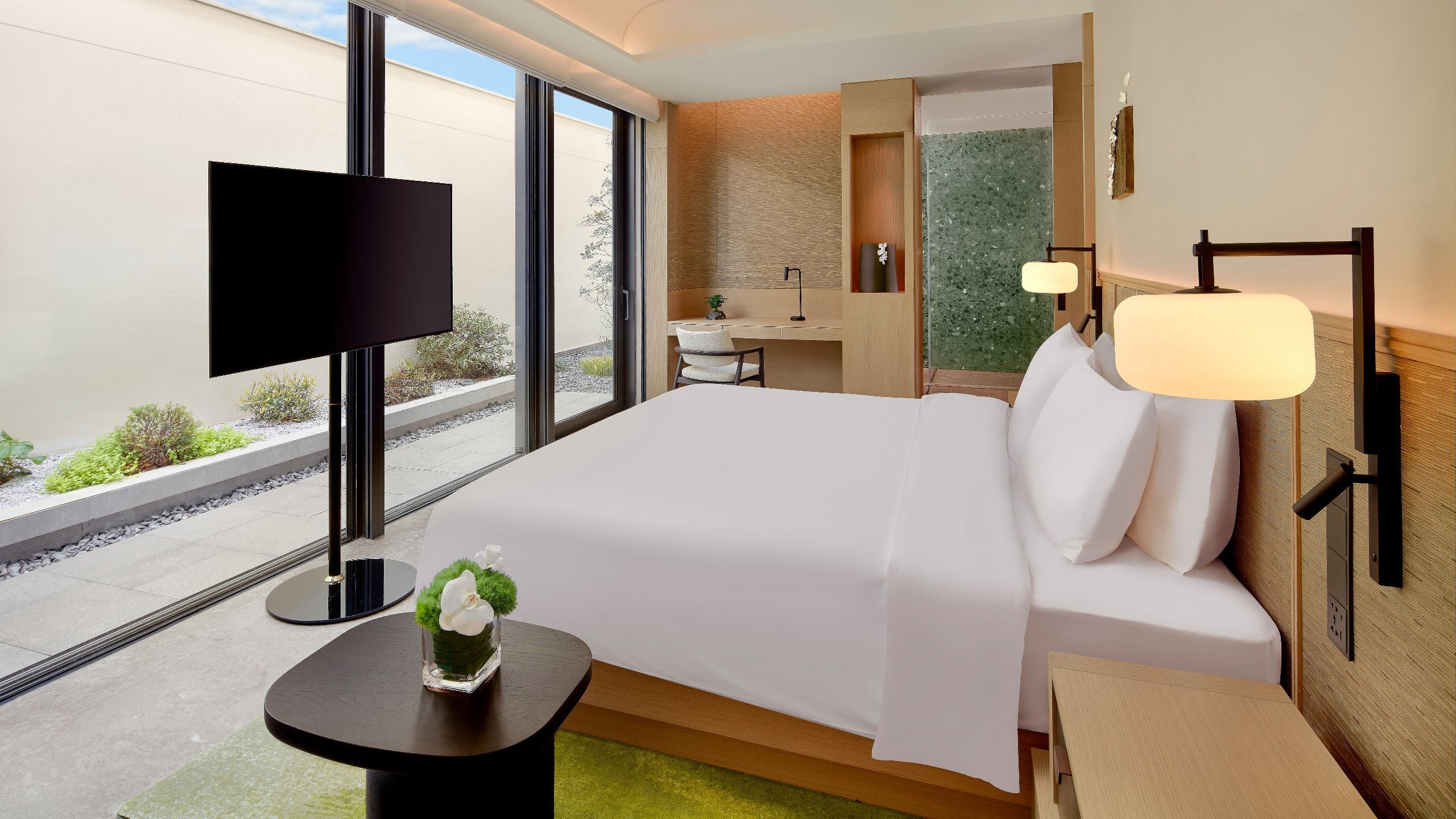 2 of 3 Yada Xishan Hotel Yixing Premium Room