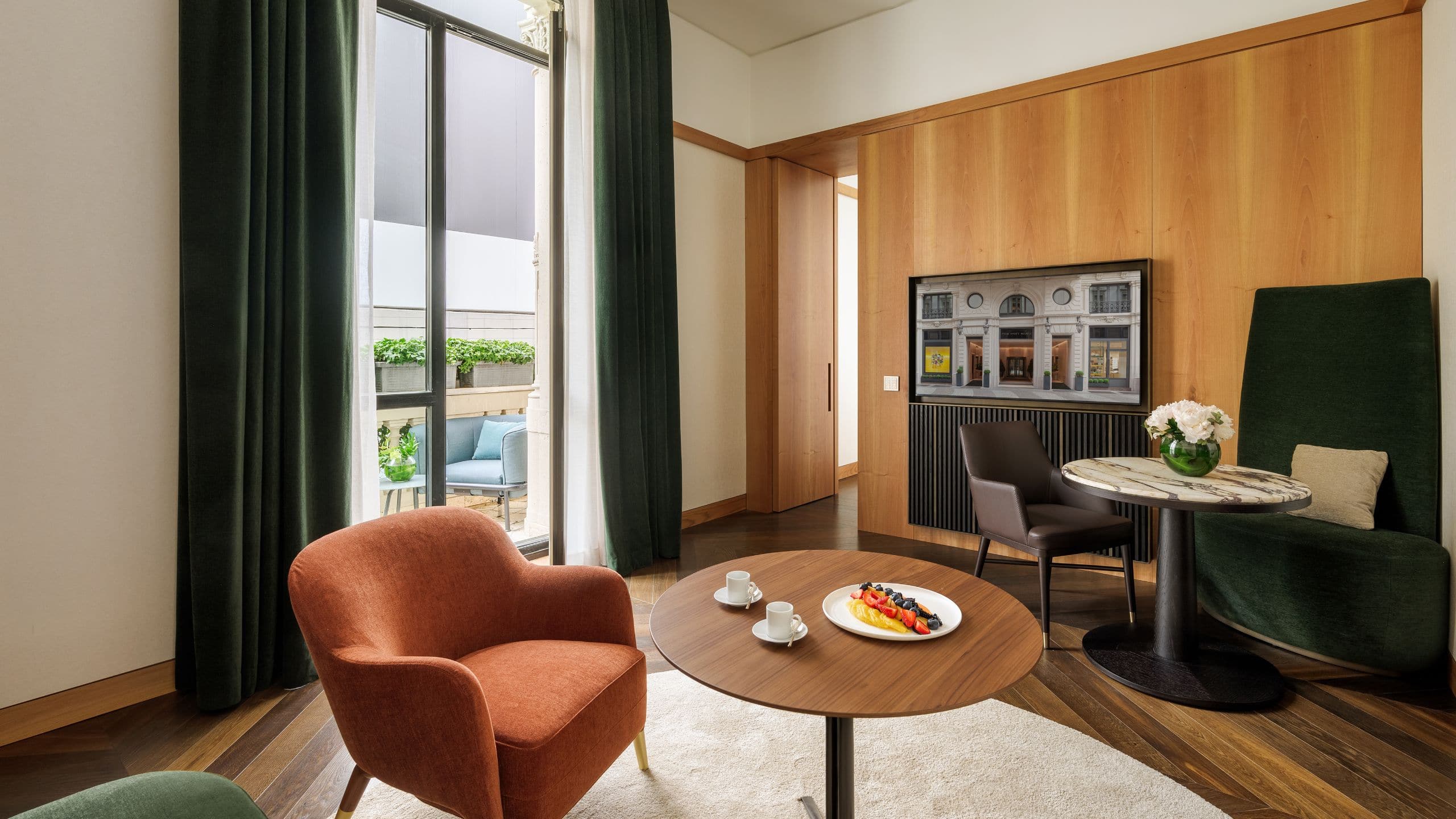 Park Hyatt Milan Fiori Chiari Suite Living