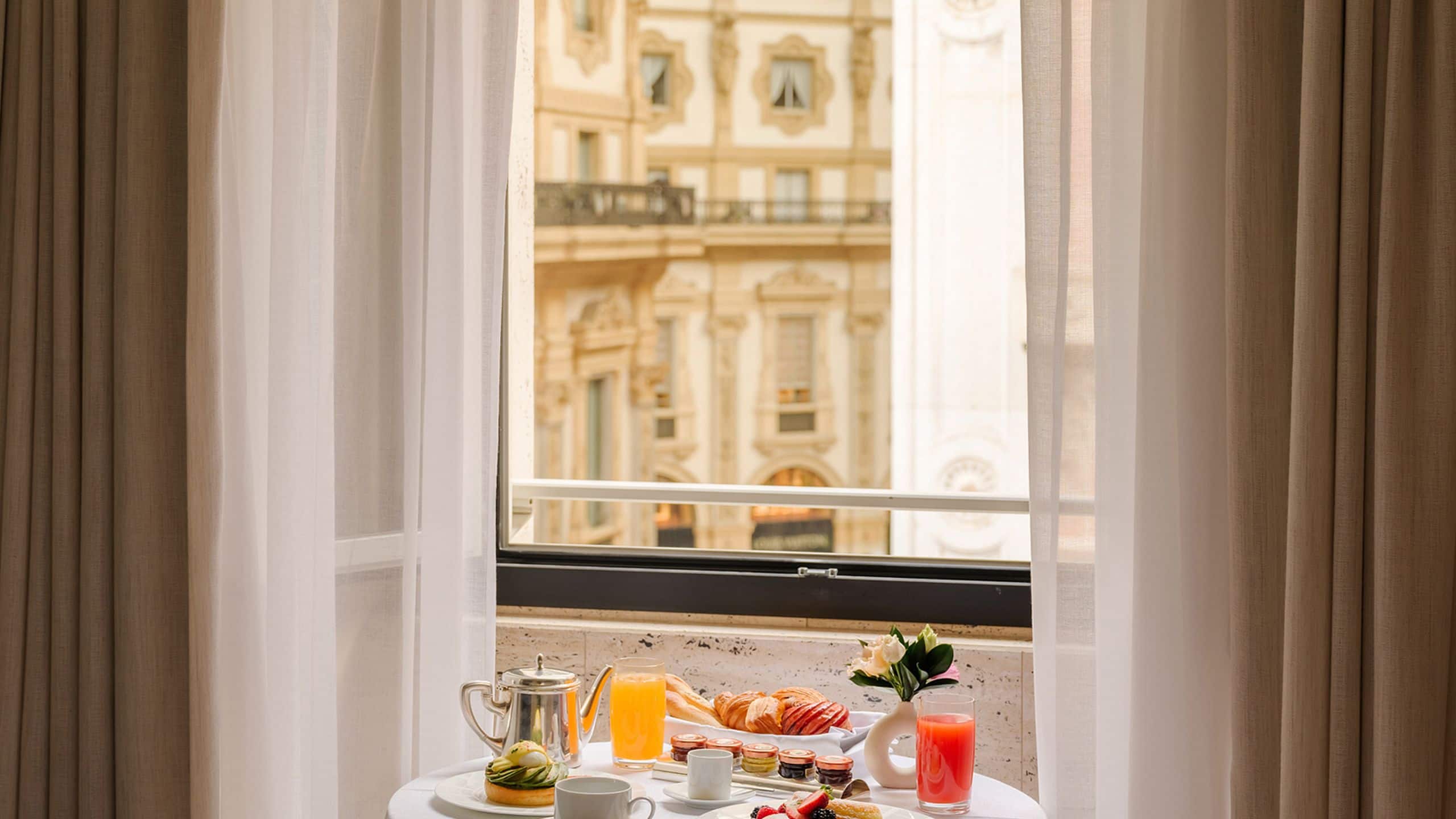 Park Hyatt Milan Room Service