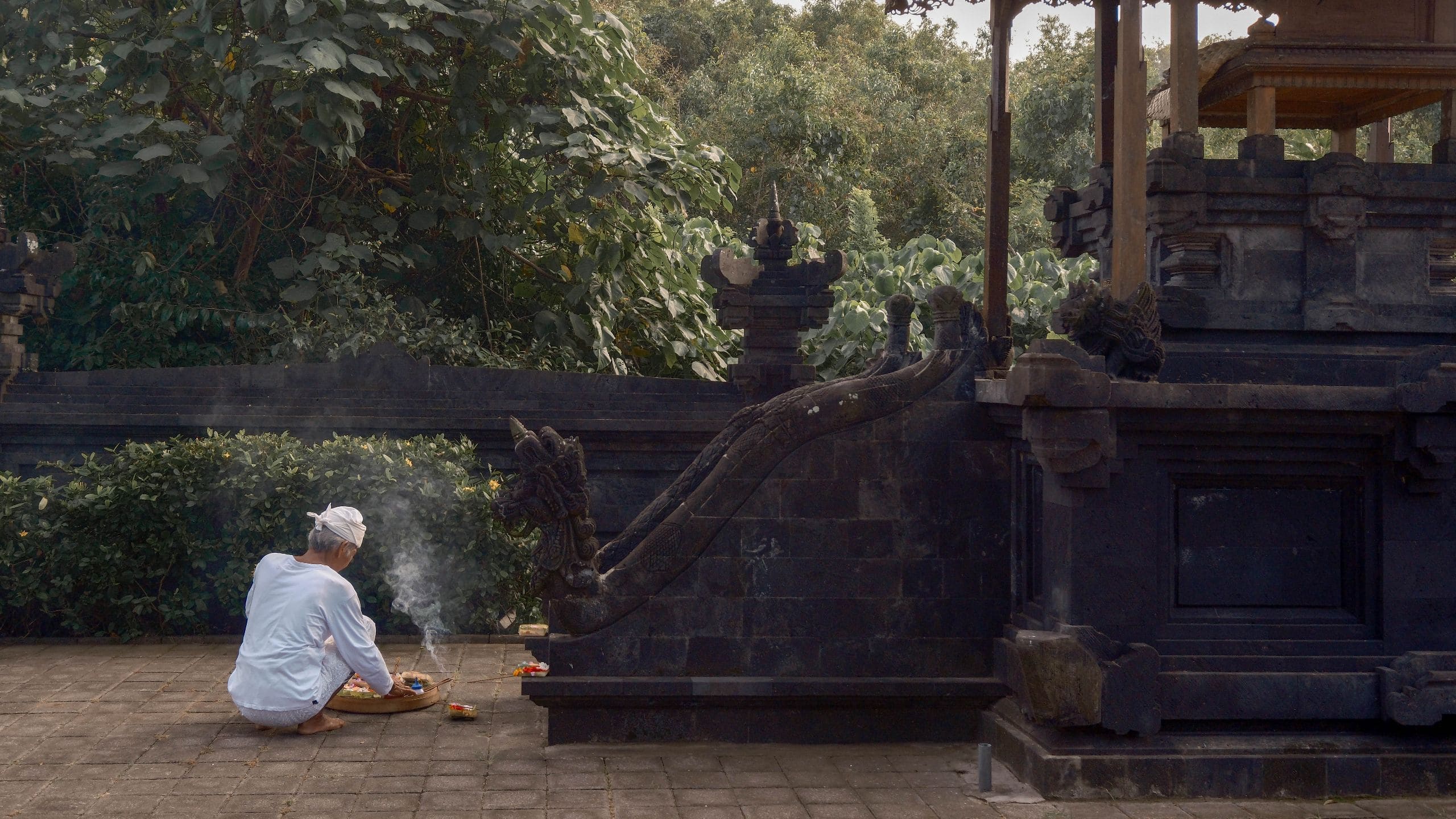 Alila Villas Uluwatu Preparation To Pray
