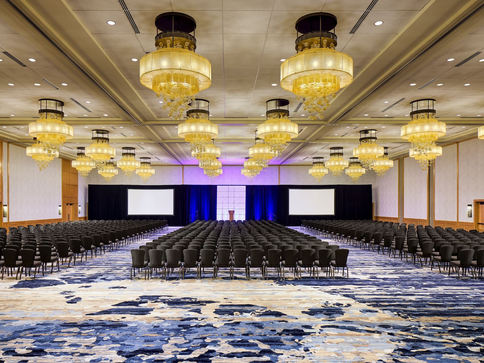 Hyatt Regency Bellevue on Seattle's Eastside Grand Ballroom Straight Shot