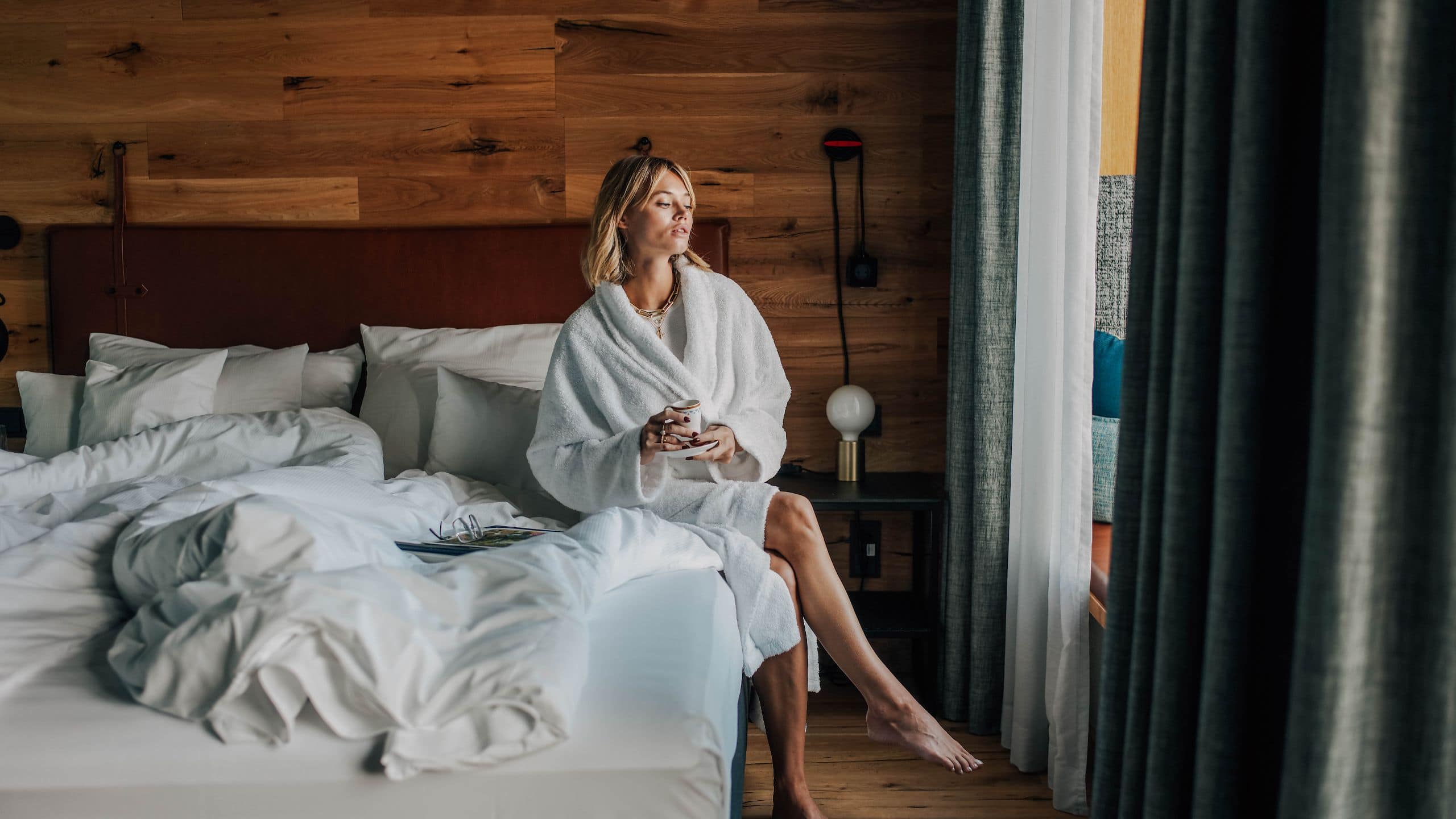 me and all hotel kiel Lifestyle Bedroom