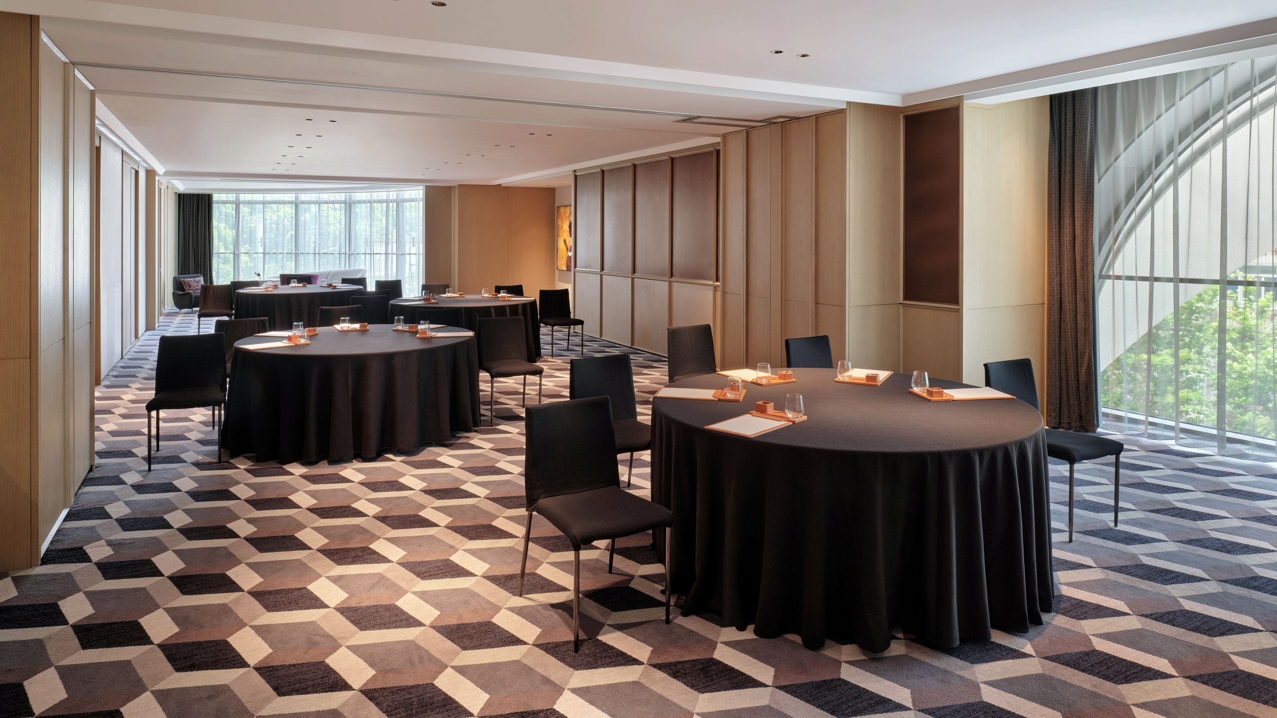 Hyatt Centric Zhongshan Park Shanghai Meeting Room Rounds