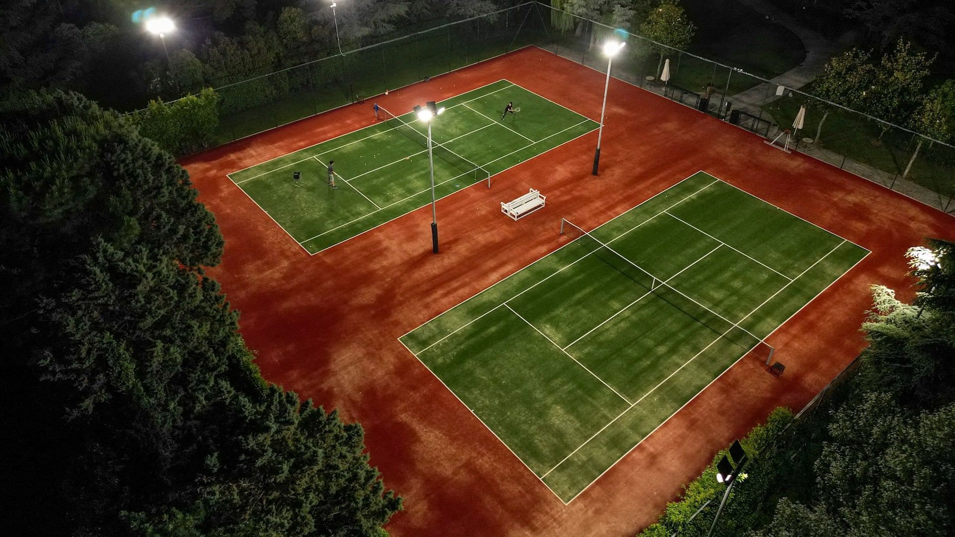 Hyatt Regency Thessaloniki Tennis courts