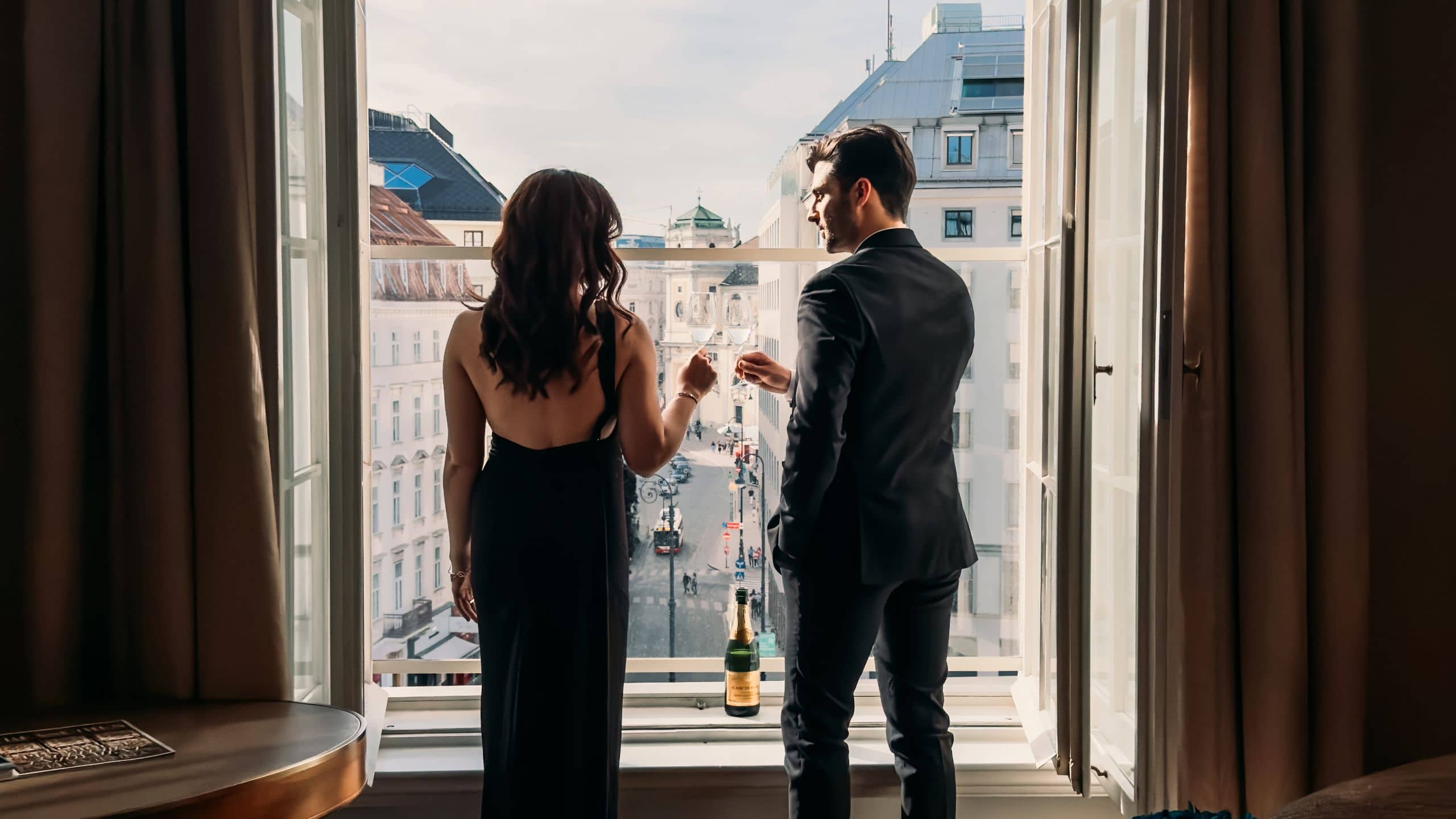 Park Hyatt Vienna Couple Cheers Champagne