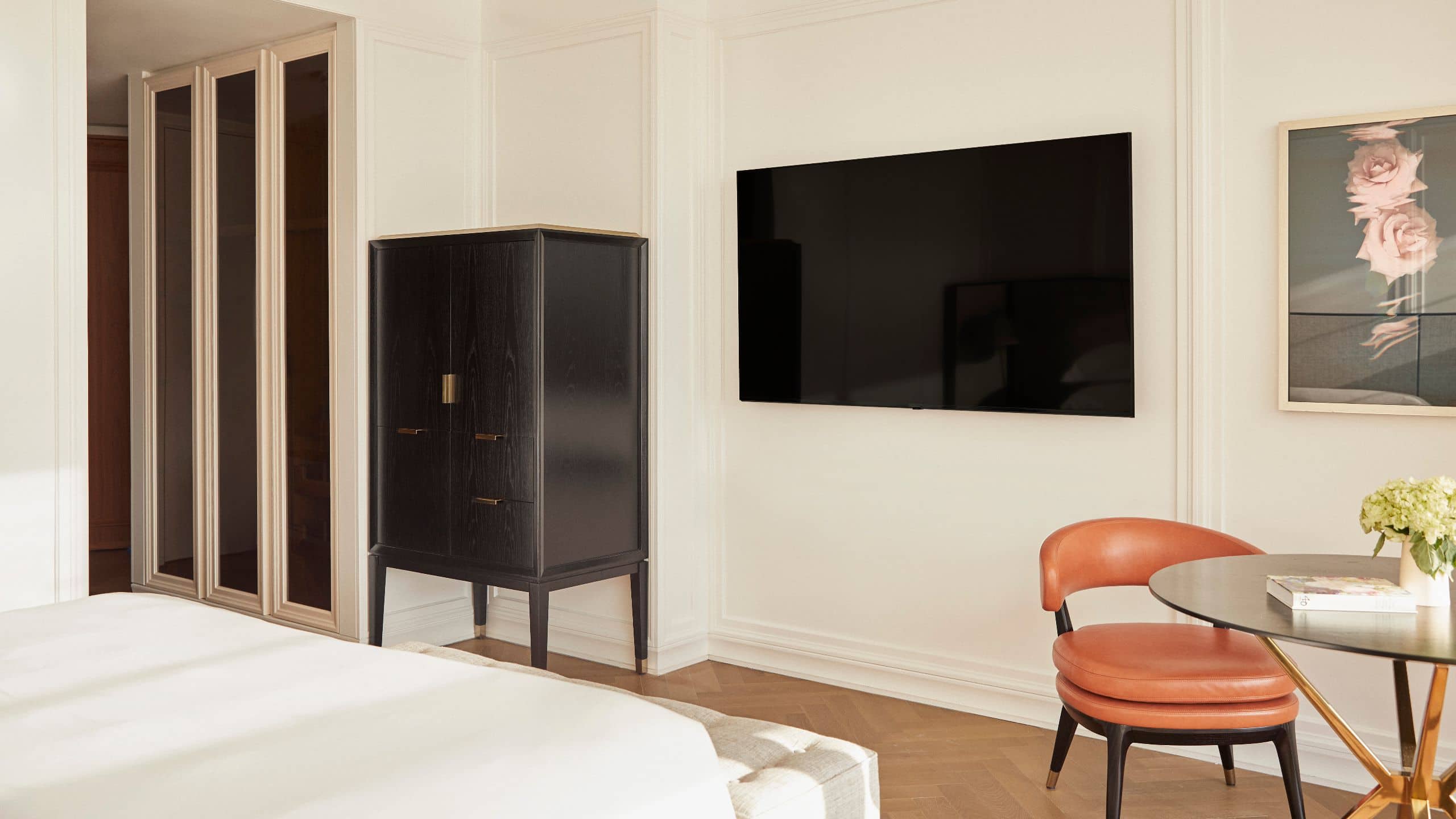 第 4，共 5 Park Hyatt London River Thames Room King Bed Space