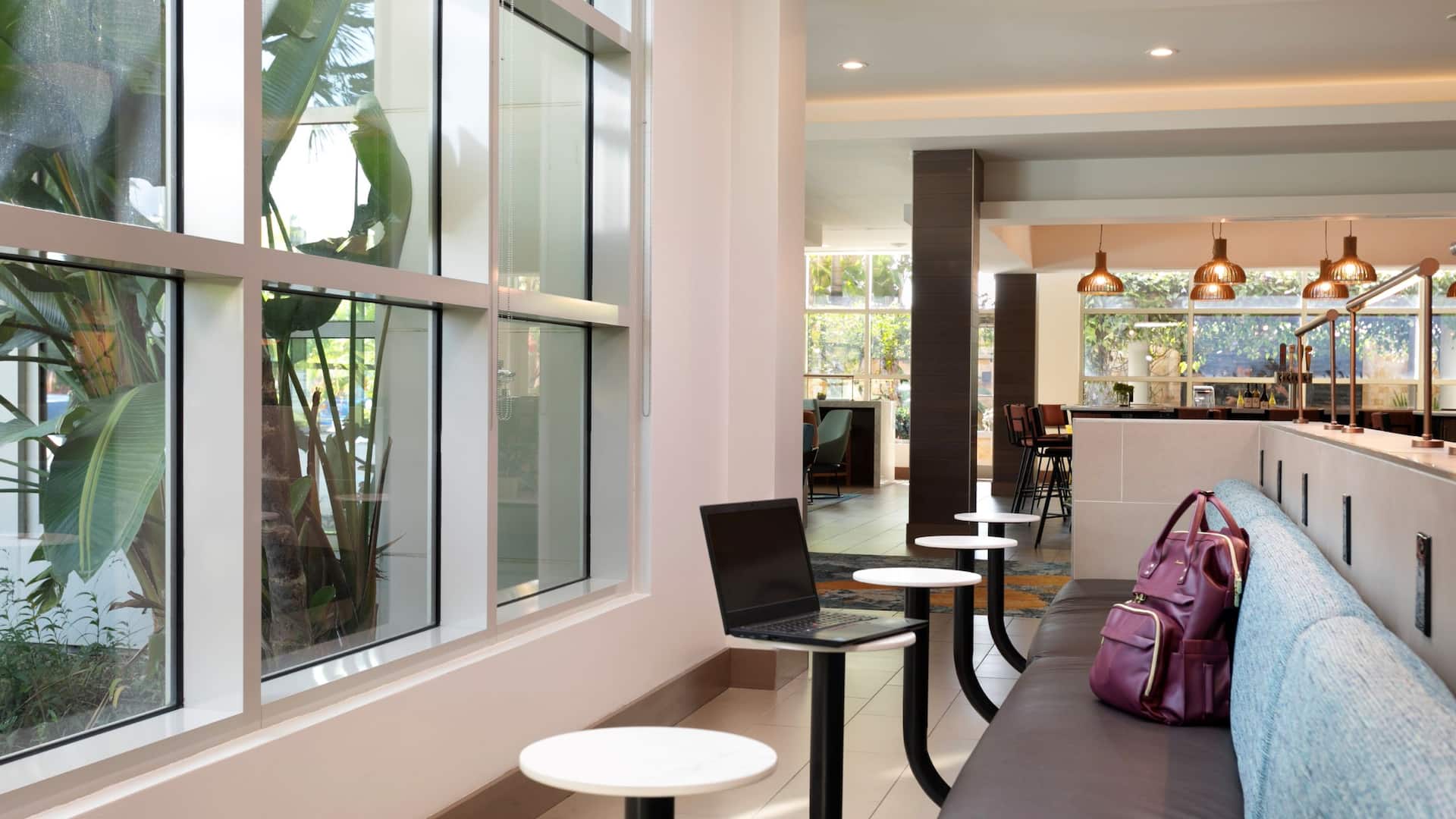 Hyatt House San Juan Business Center Lifestyle