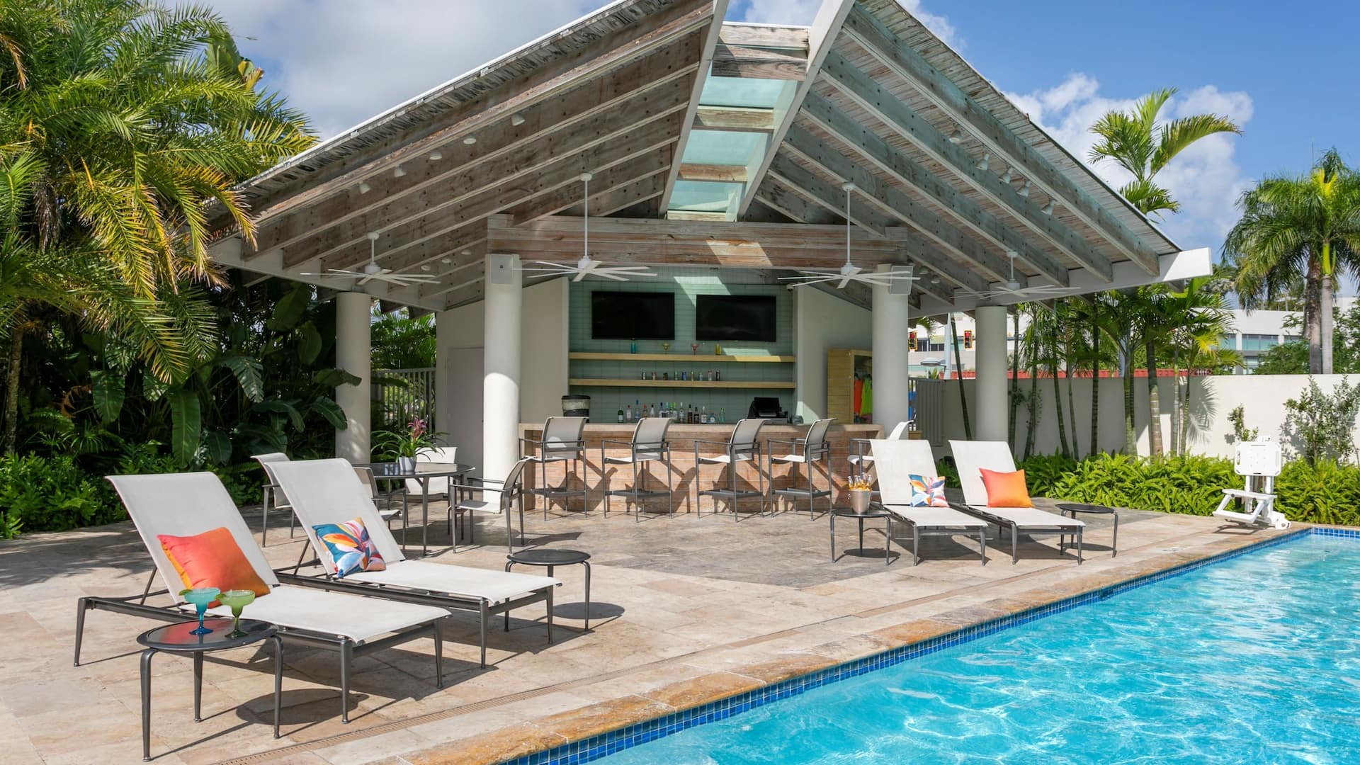 Hyatt Place San Juan The Placery By The Pool