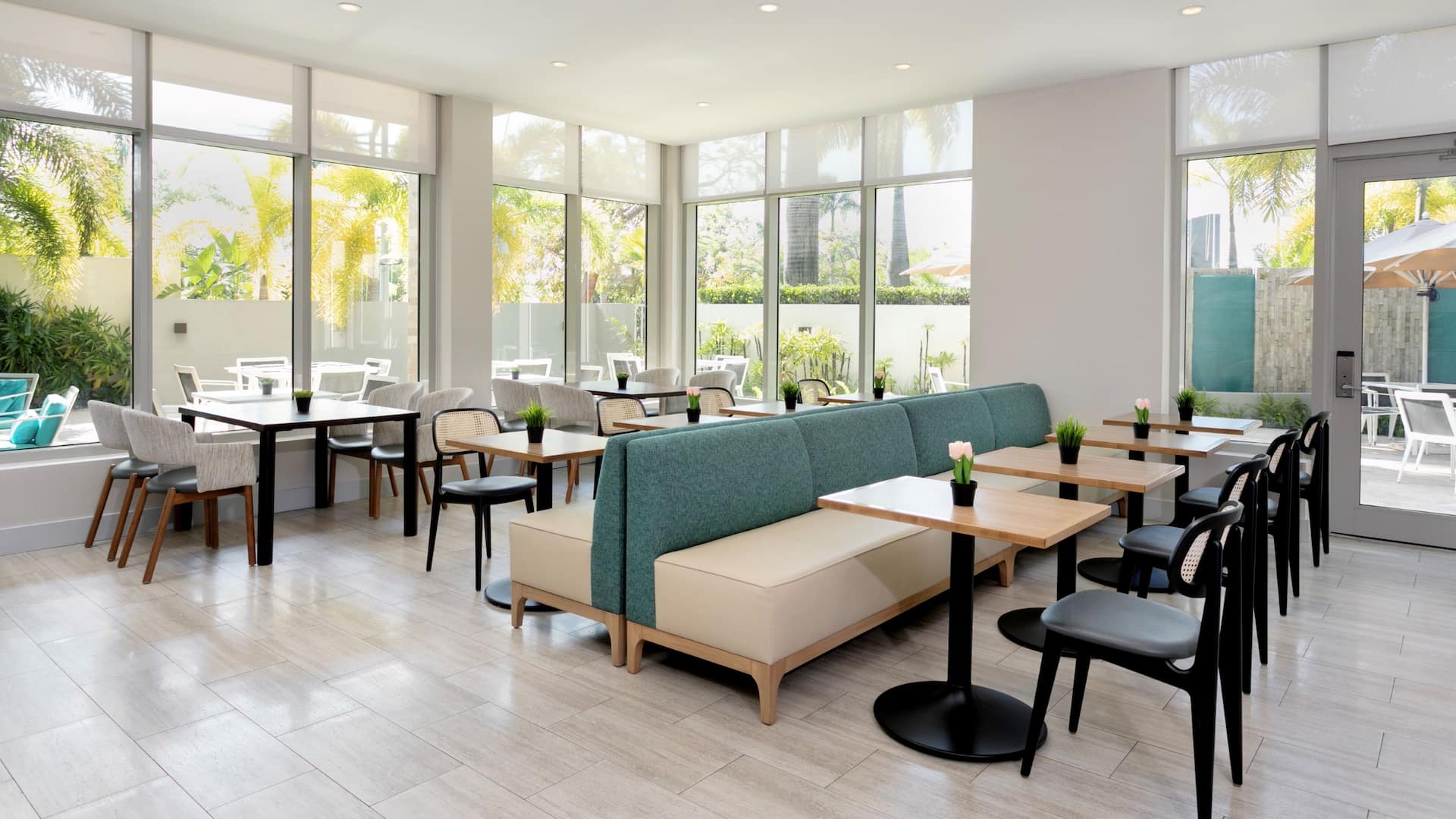 Hyatt Place San Juan Gallery Kitchen Breakfast Dining Area