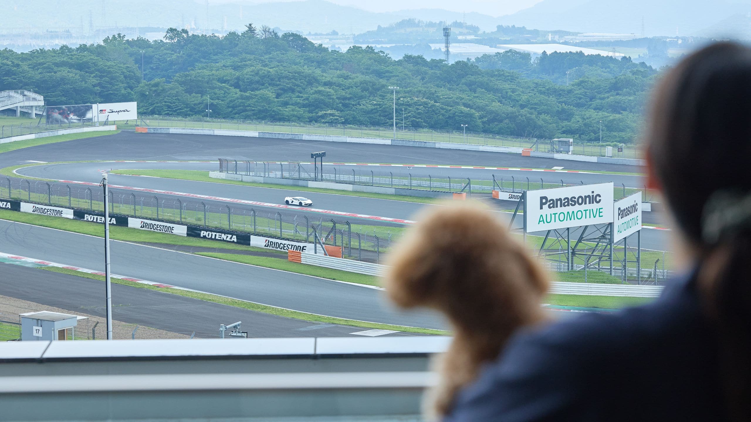 Fuji Speedway Hotel Suite Room Circuit Balcony Car