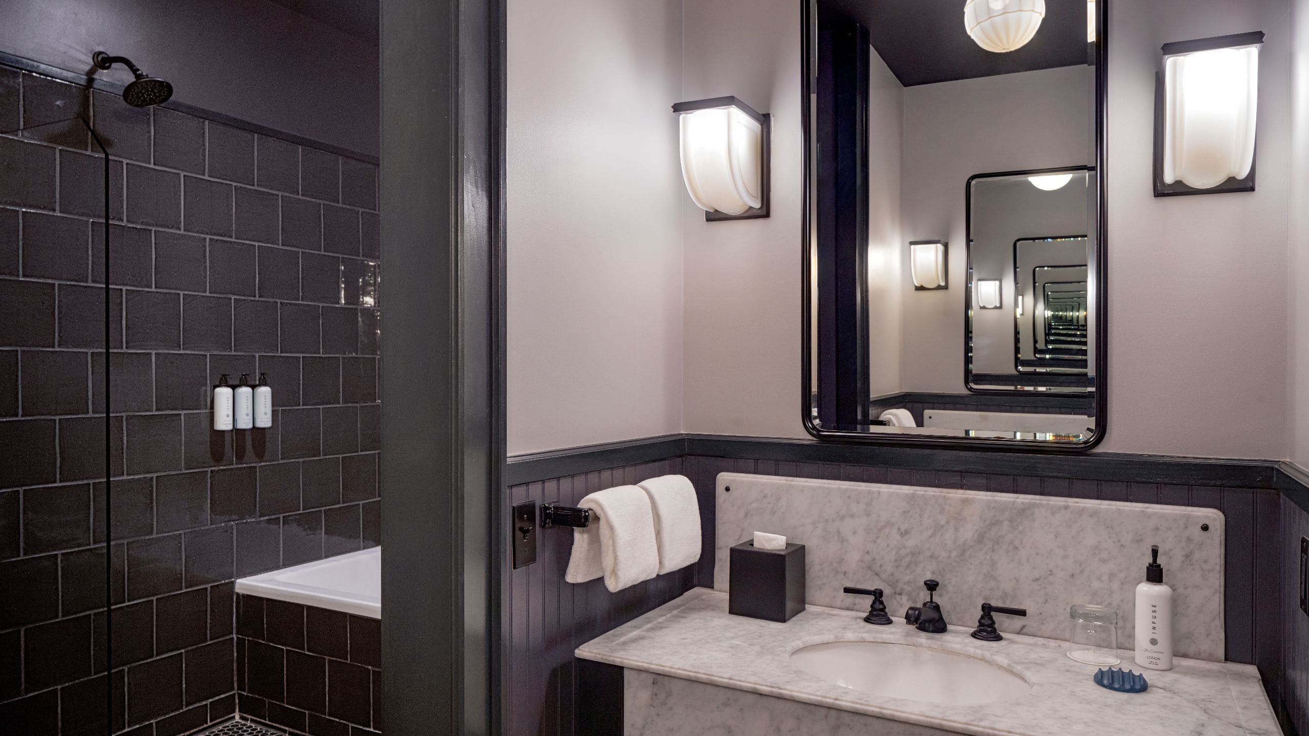 4 of 6 The Barnett One Bedroom Suite With Terrace Bathroom