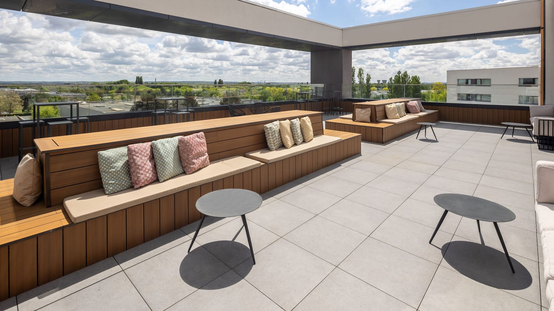 Hyatt House Paris Charles de Gaulle Airport Rooftop Terrace