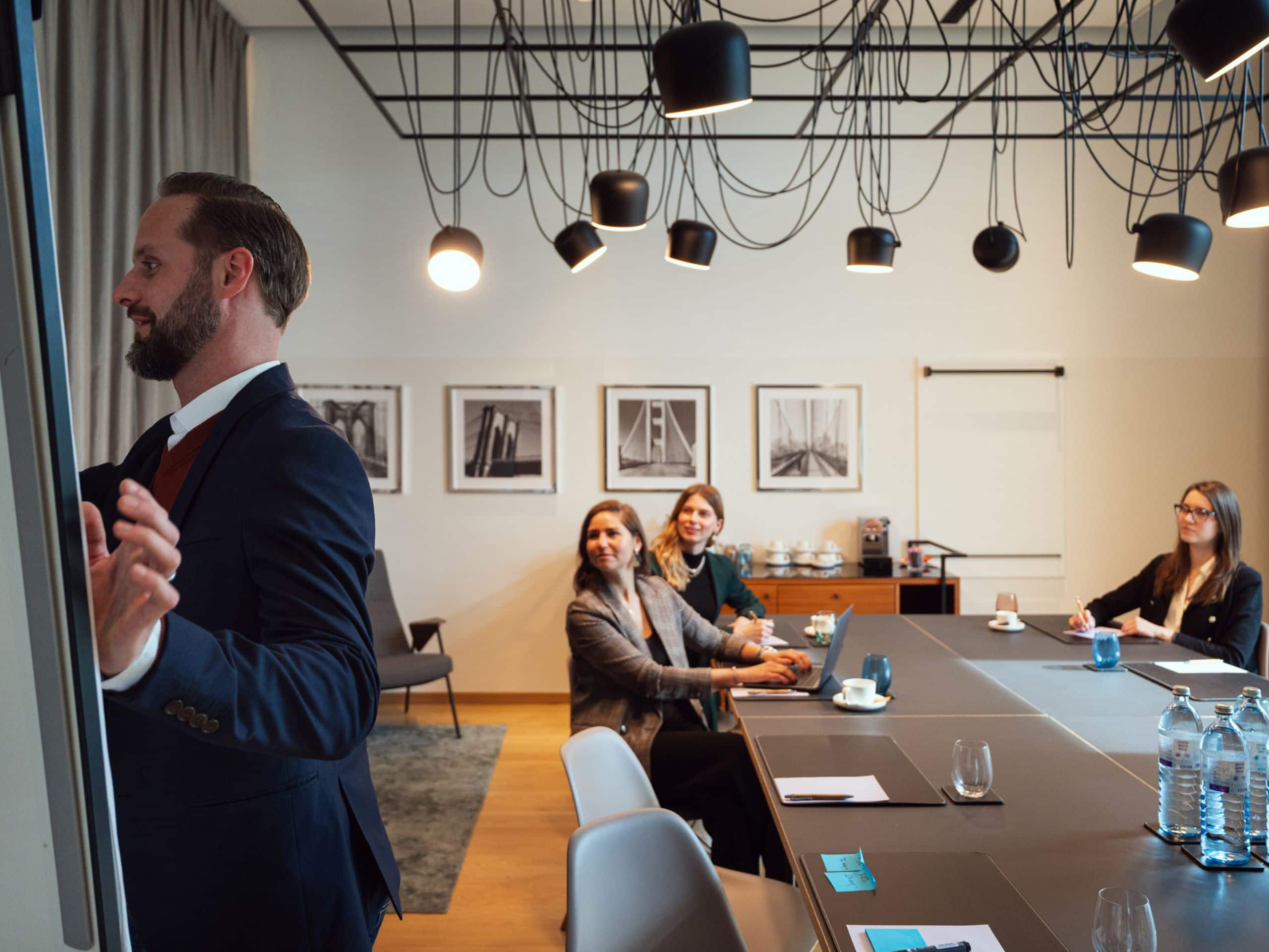 Andaz Vienna Am Belvedere Meeting Room Flipchart Presentation