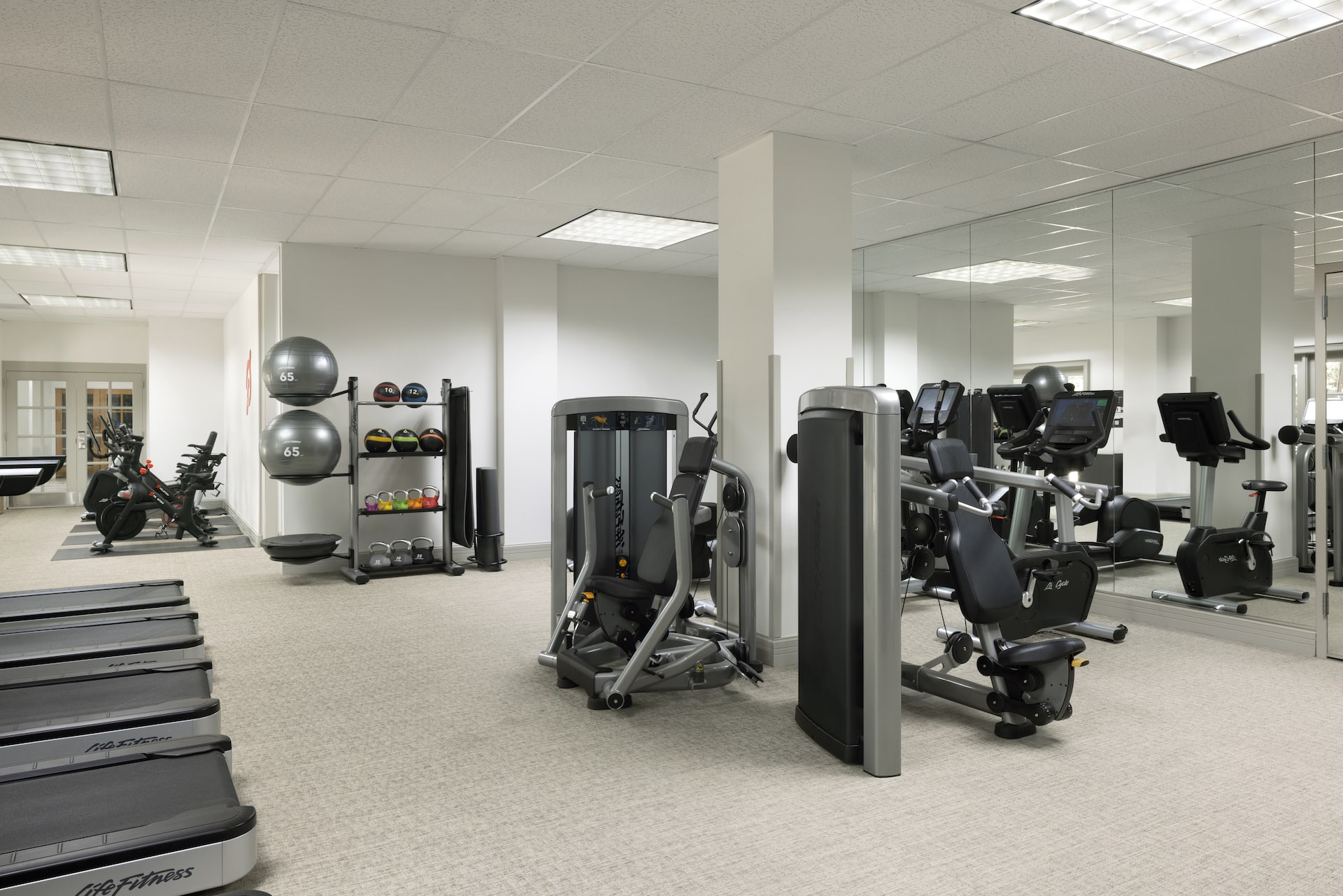 Hyatt Regency Hill Country Resort and Spa Fitness Center Treadmills