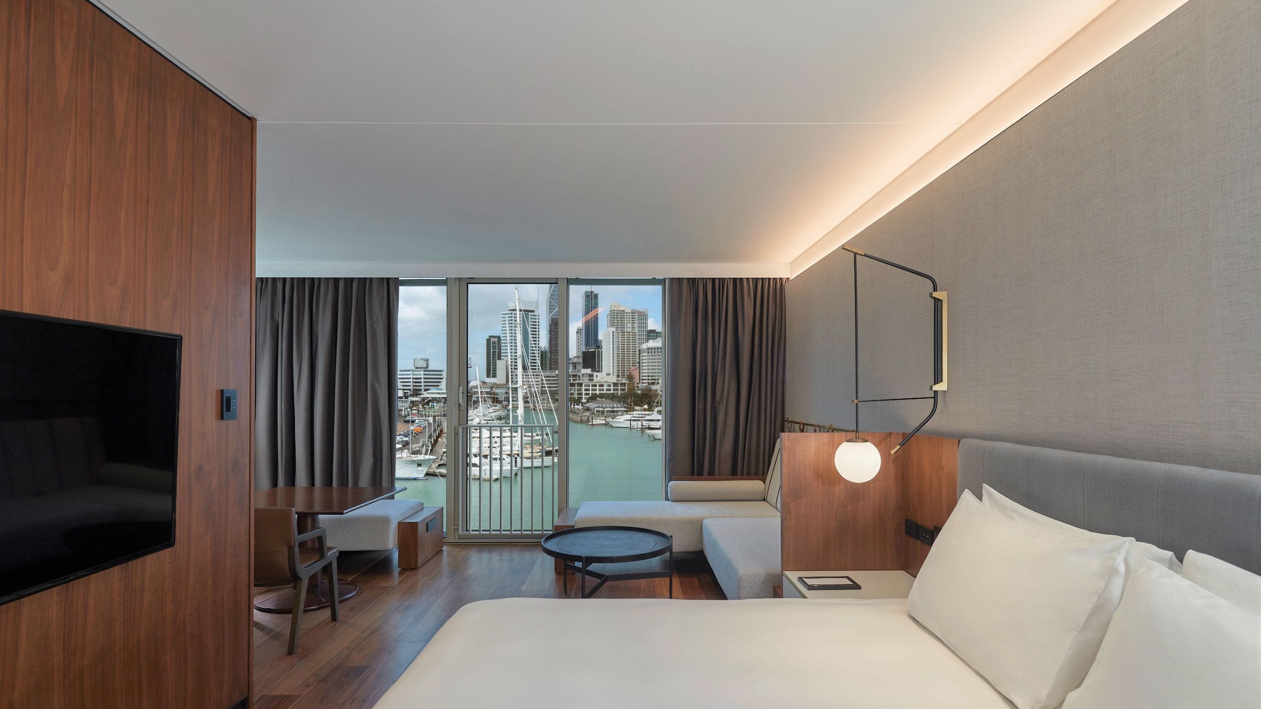 1/3 Park Hyatt Auckland King Deluxe Guestroom