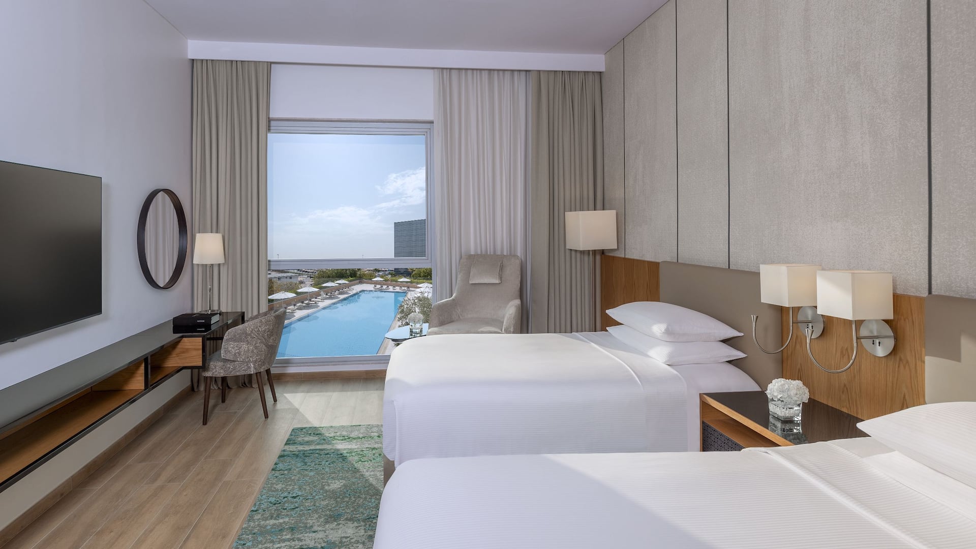 Hyatt Regency Oryx Doha Twin Room Swimming Pool View