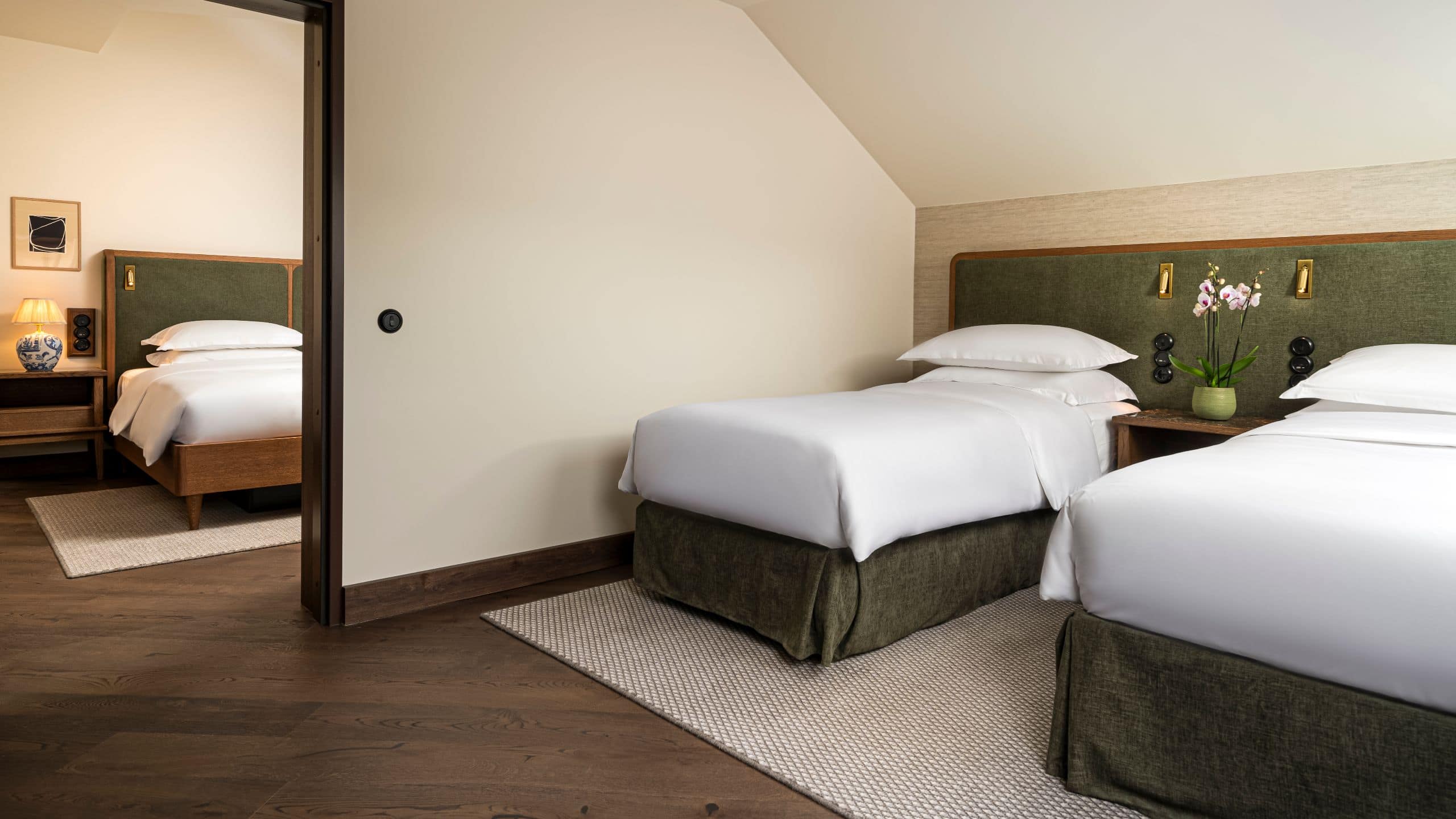 Brunfels Hotel Family Room King And Single Beds