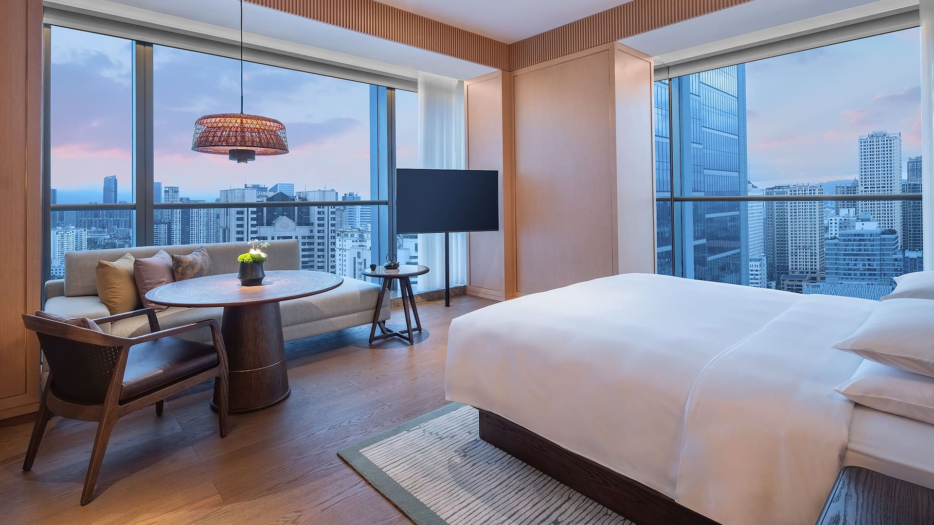 第 1，共 2 Grand Hyatt Kunming King Bed Premium