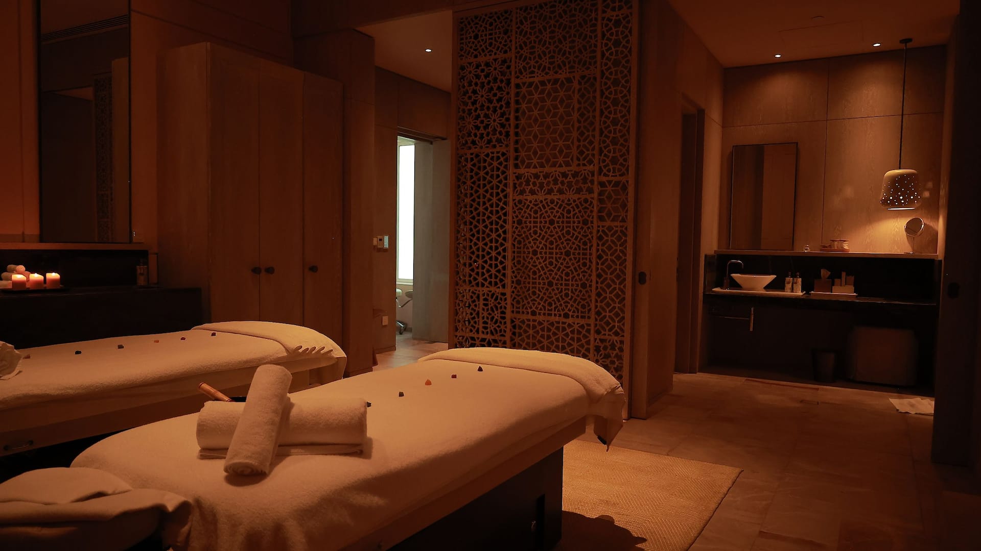 Hyatt Regency Aqaba Ayla Aqua Spa Couple Treatment Room