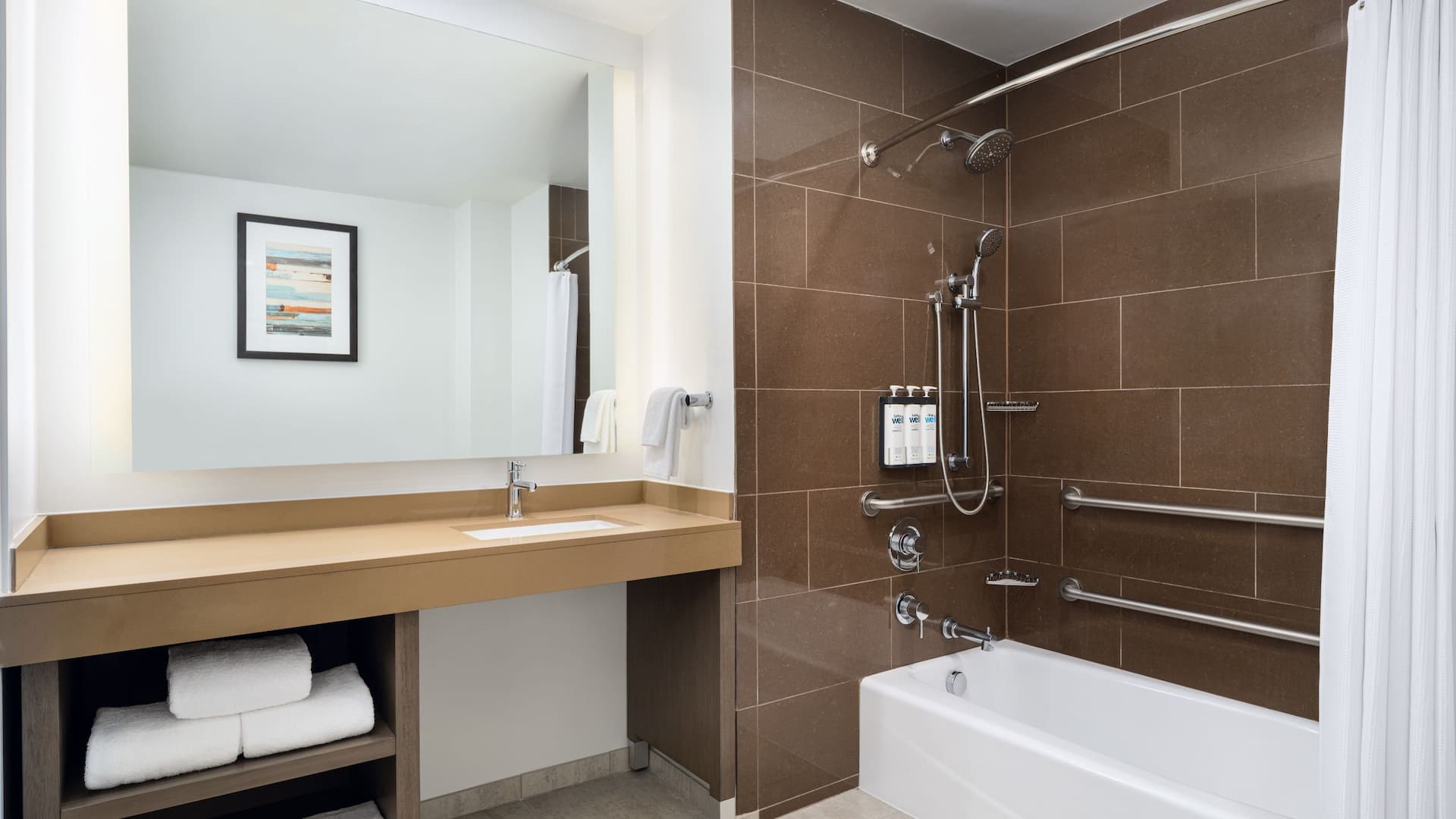 第 4，共 4 Hyatt House Naples/5th Avenue BKK Two Bedroom King Kitchen ADA Bathroom