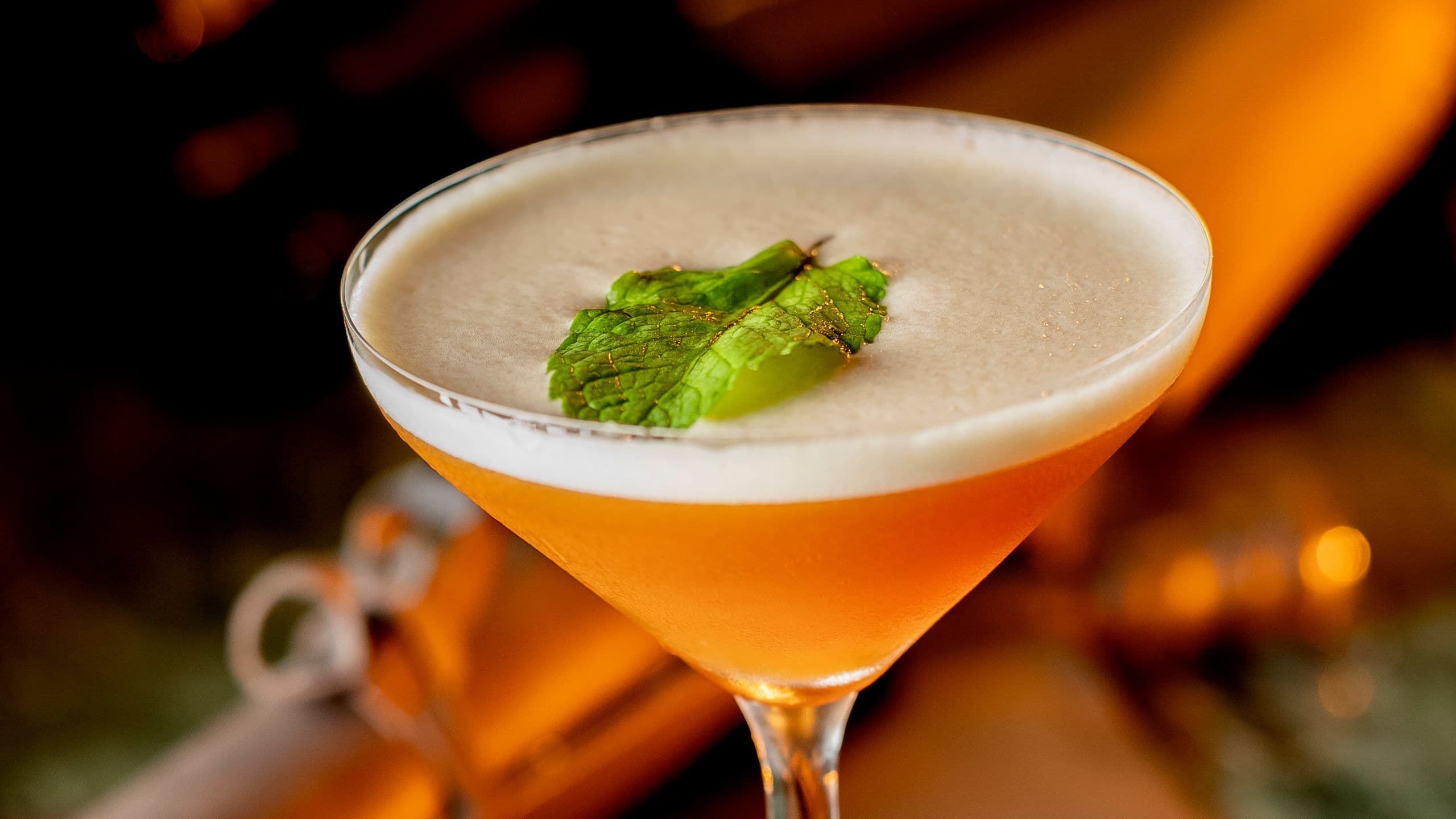 Hotel La Compañia Ptyub Villaana Martini Cocktail