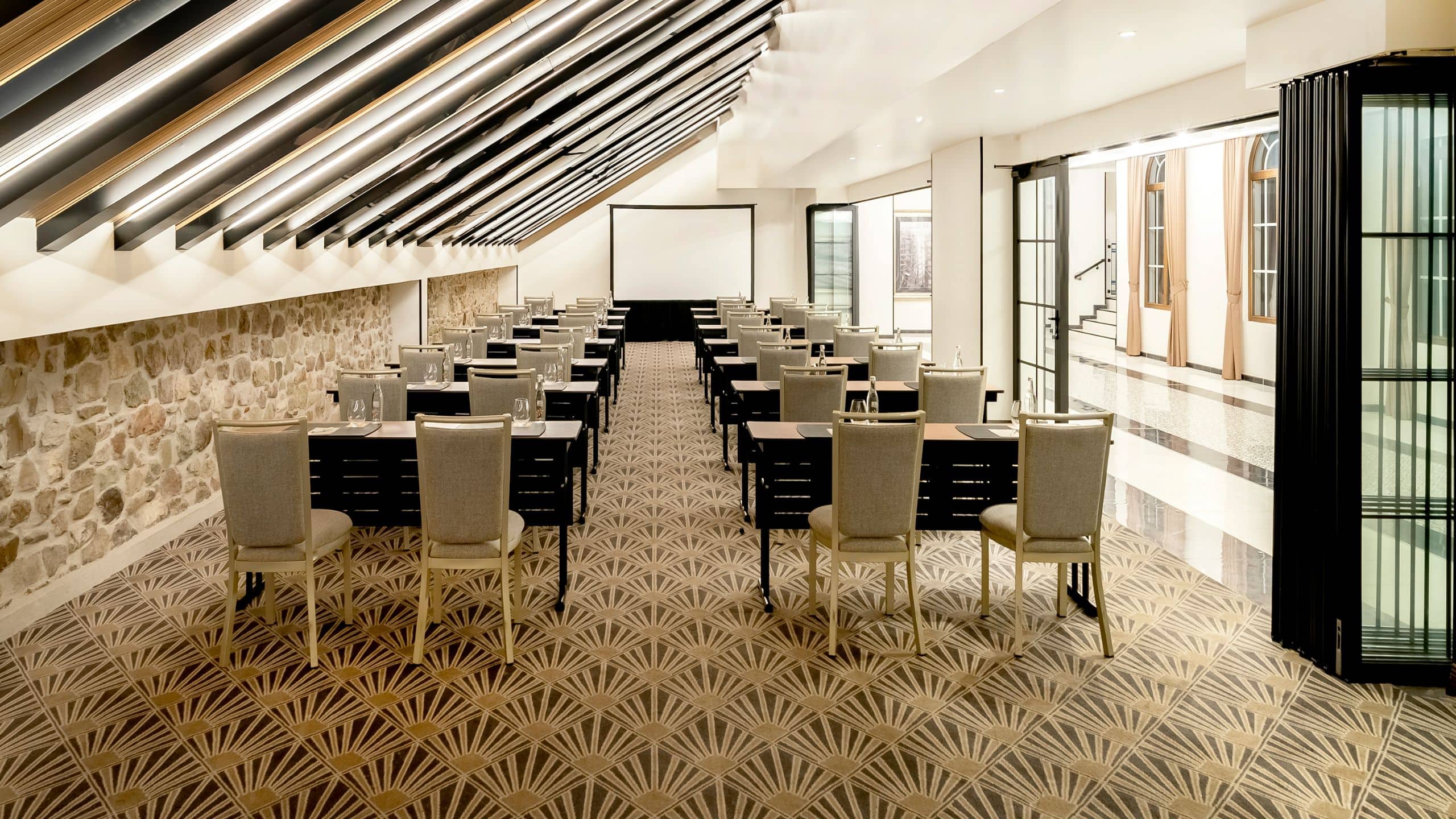 Hotel La Compañia Roosevelt Meeting Room Setup
