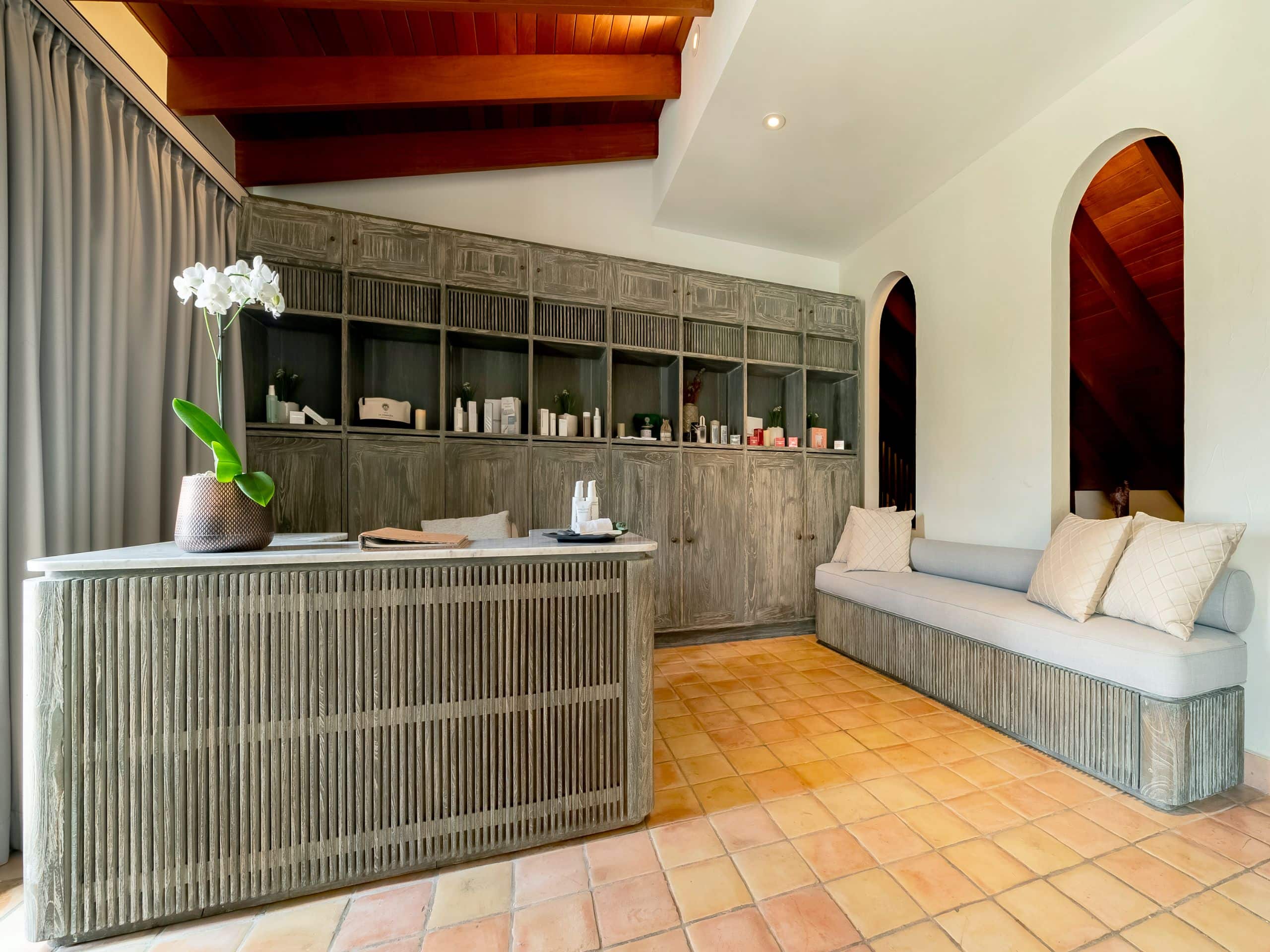 Hotel La Compañia Spa Entrance