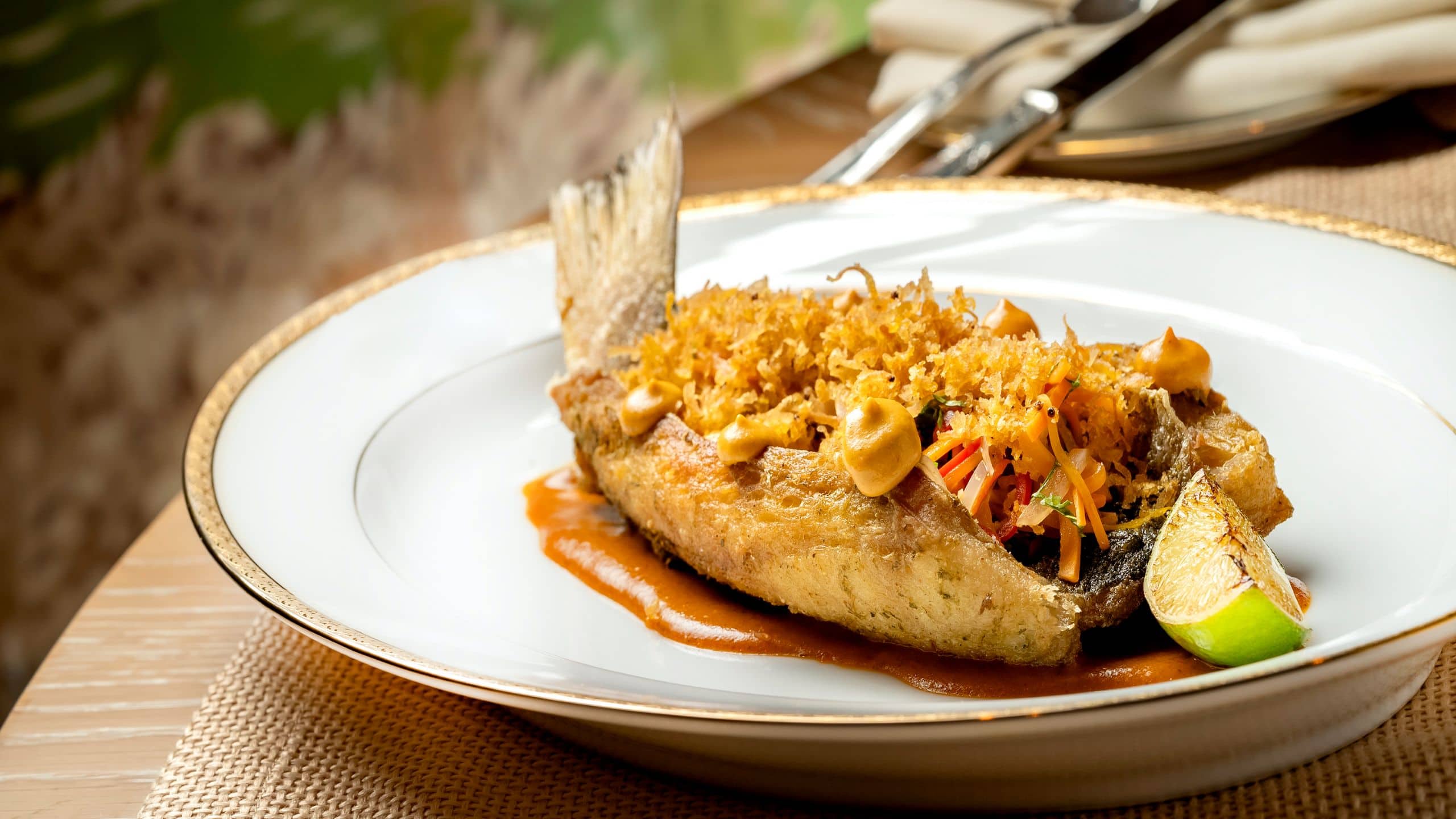 Hotel La Compañia Villaana Fish Dinner
