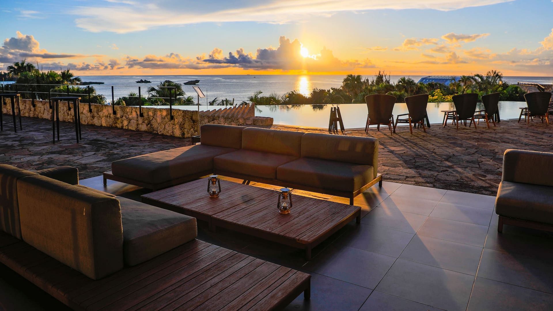 3 of 5 Hyatt Regency Seragaki Island, Okinawa Shirakachi Bar Terrace Sunset